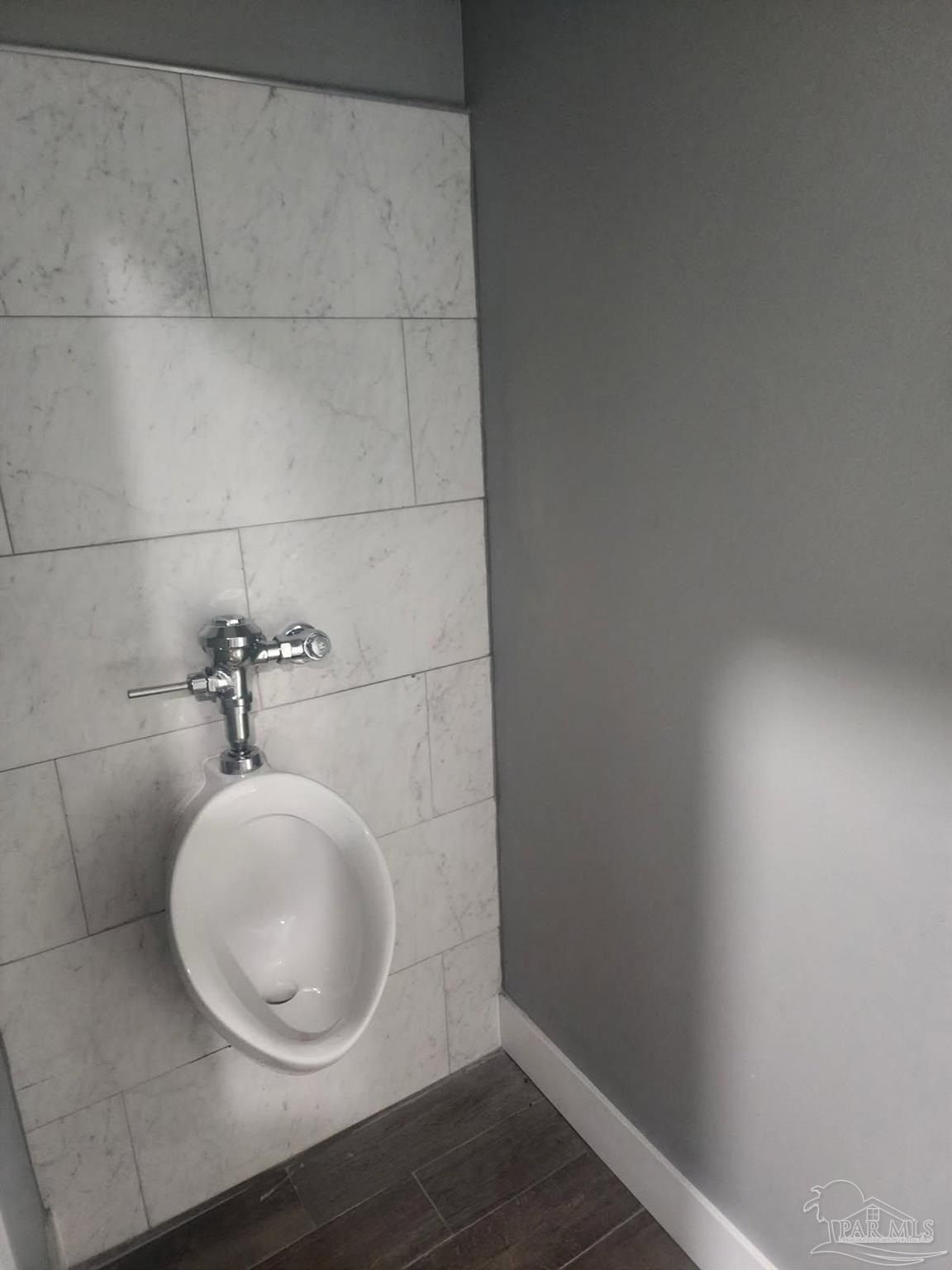 2719 Copter Rd. Pensacola, FL 32514