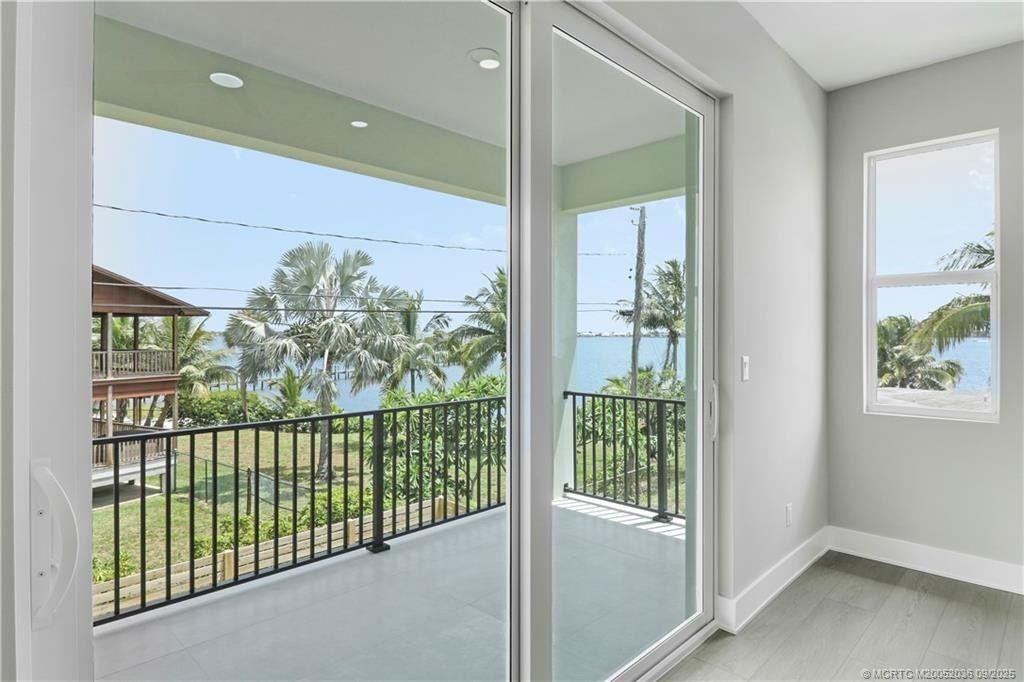 1013 Ne Orange Avenue. Jensen Beach, FL 34957