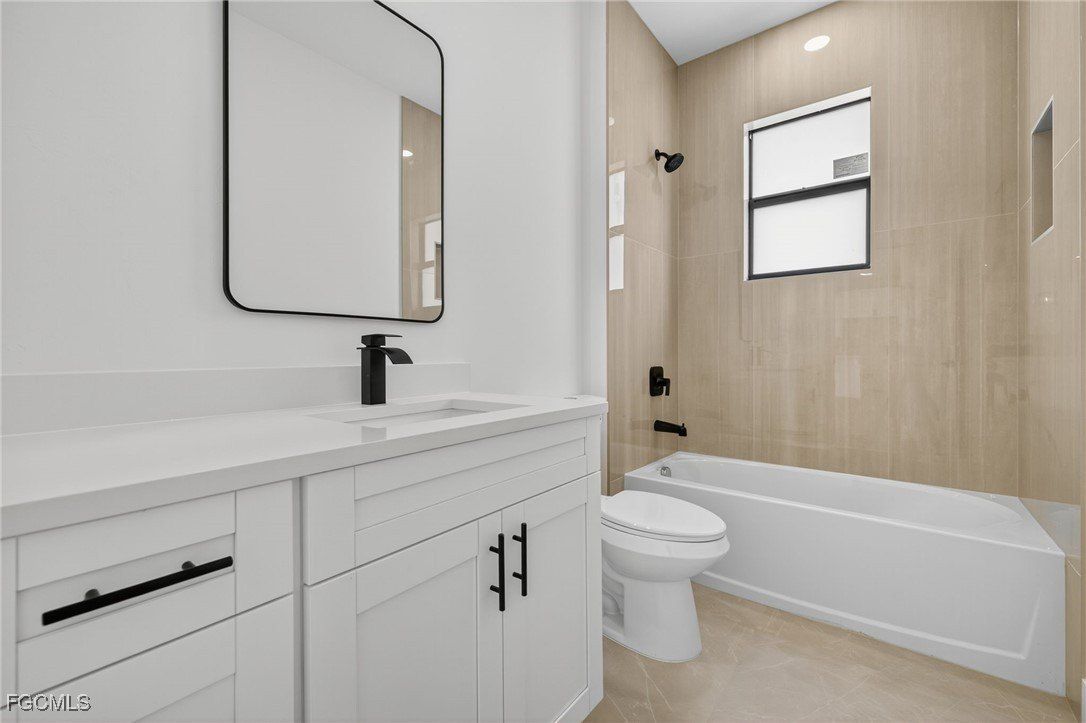 208 Pembroke Street. Lehigh Acres, FL 33974