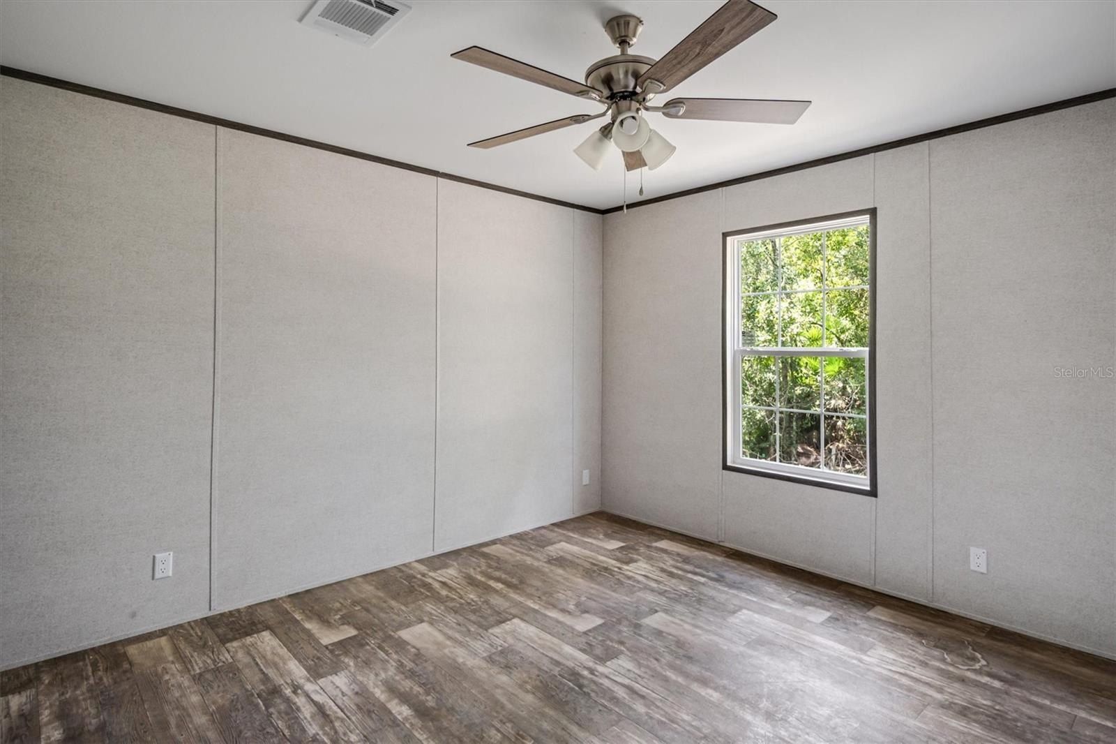 2705 Sandlewood Lane. Bunnell, FL 32110