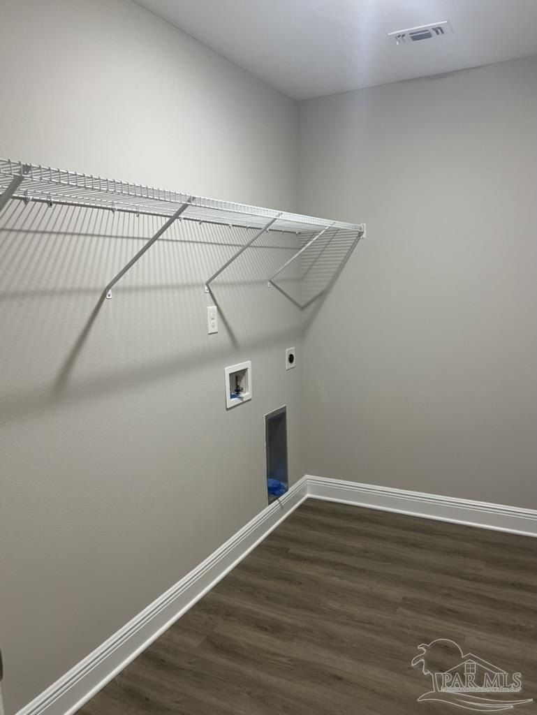 8405 Sevilla St. Navarre, FL 32566