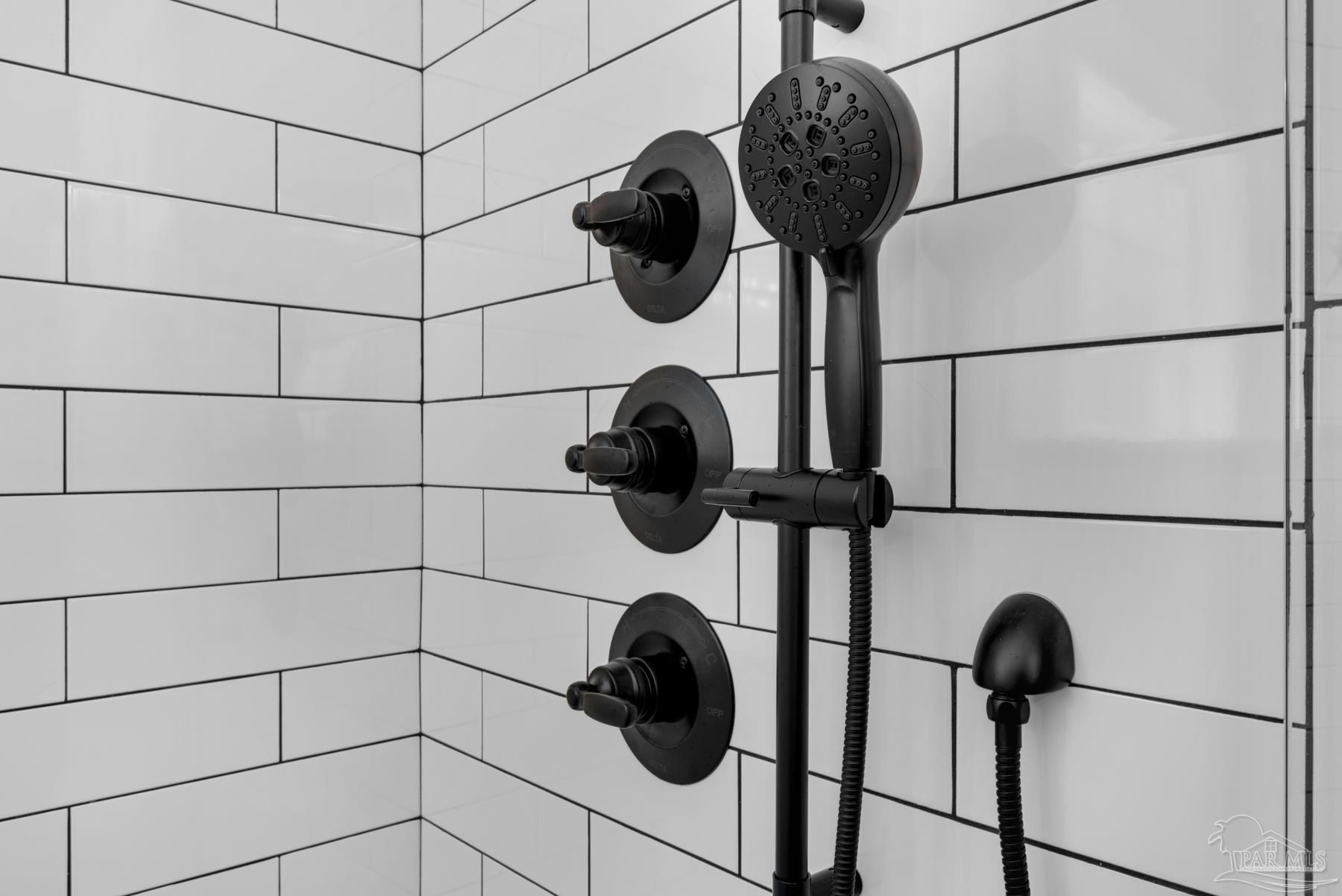 5688 Abbington Ln. Milton, FL 32583