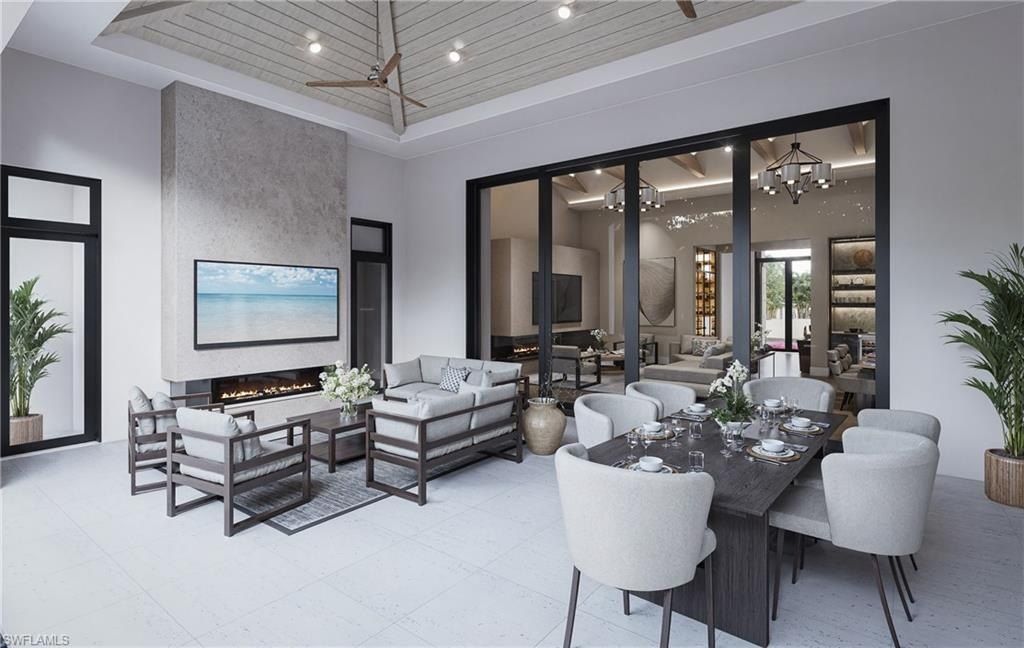 444 Orchid. Naples, FL 34102