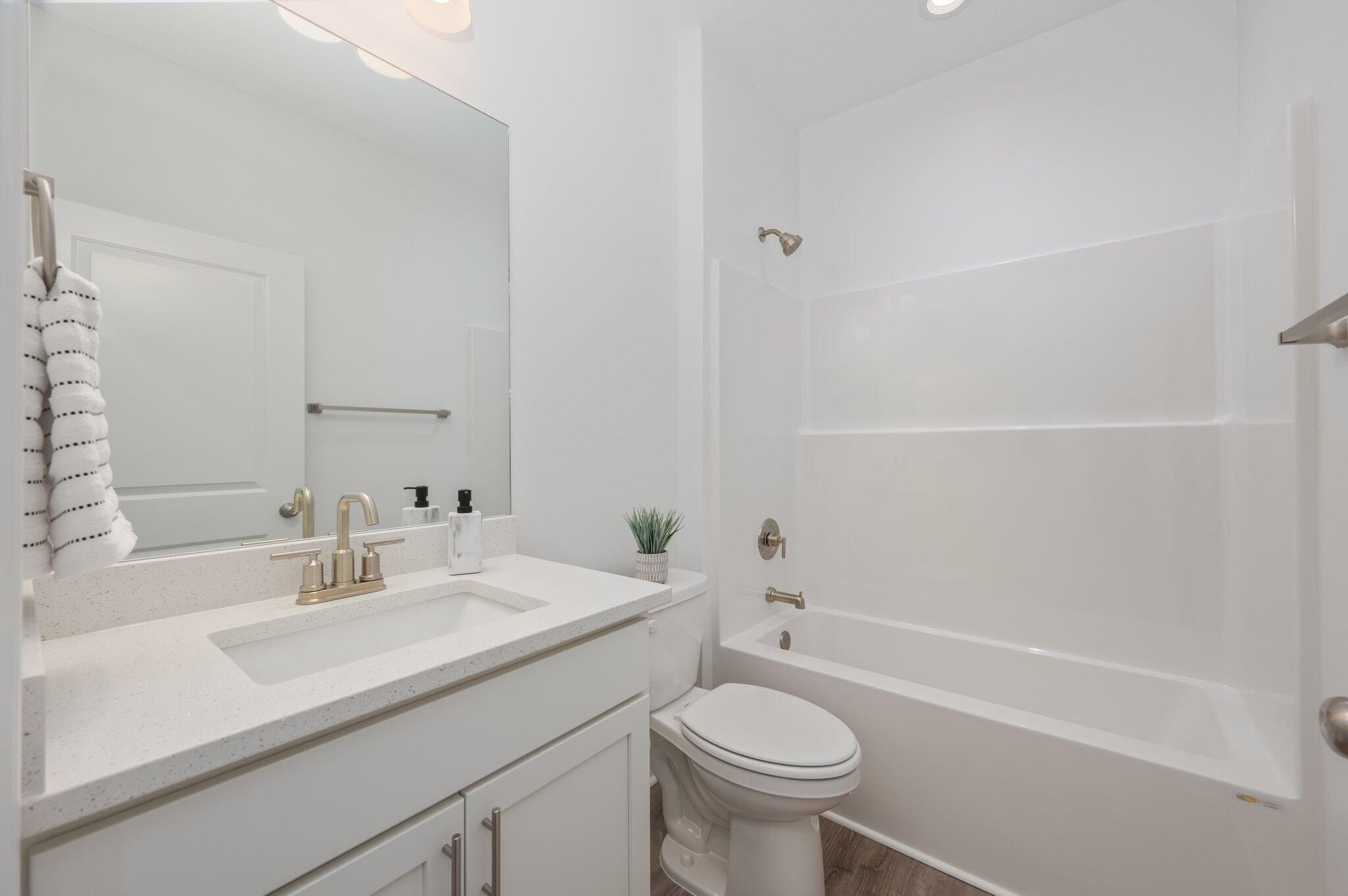 1518 Hickory Street. Niceville, FL 32578