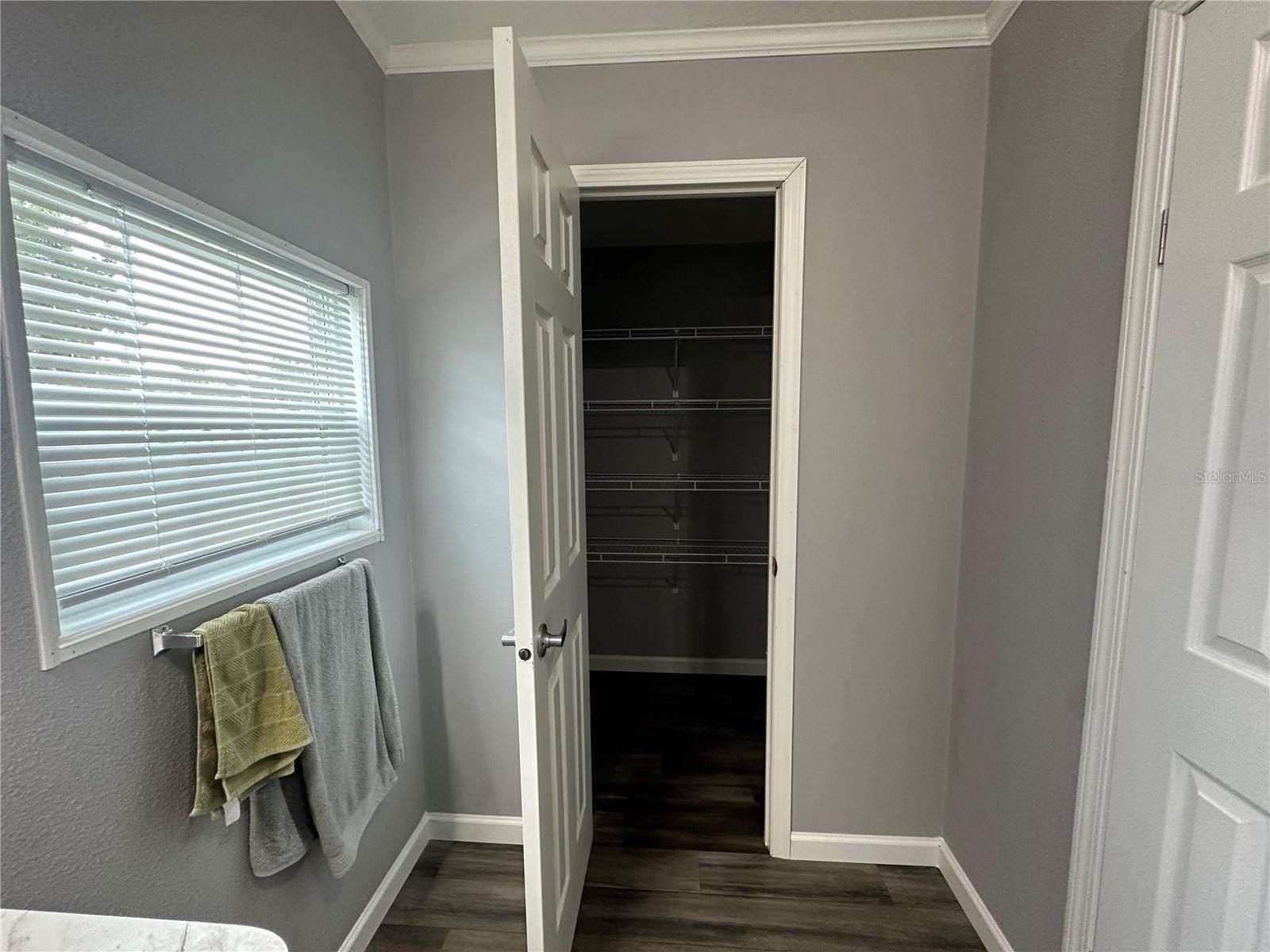 55744 Holiday Circle. Astor, FL 32102