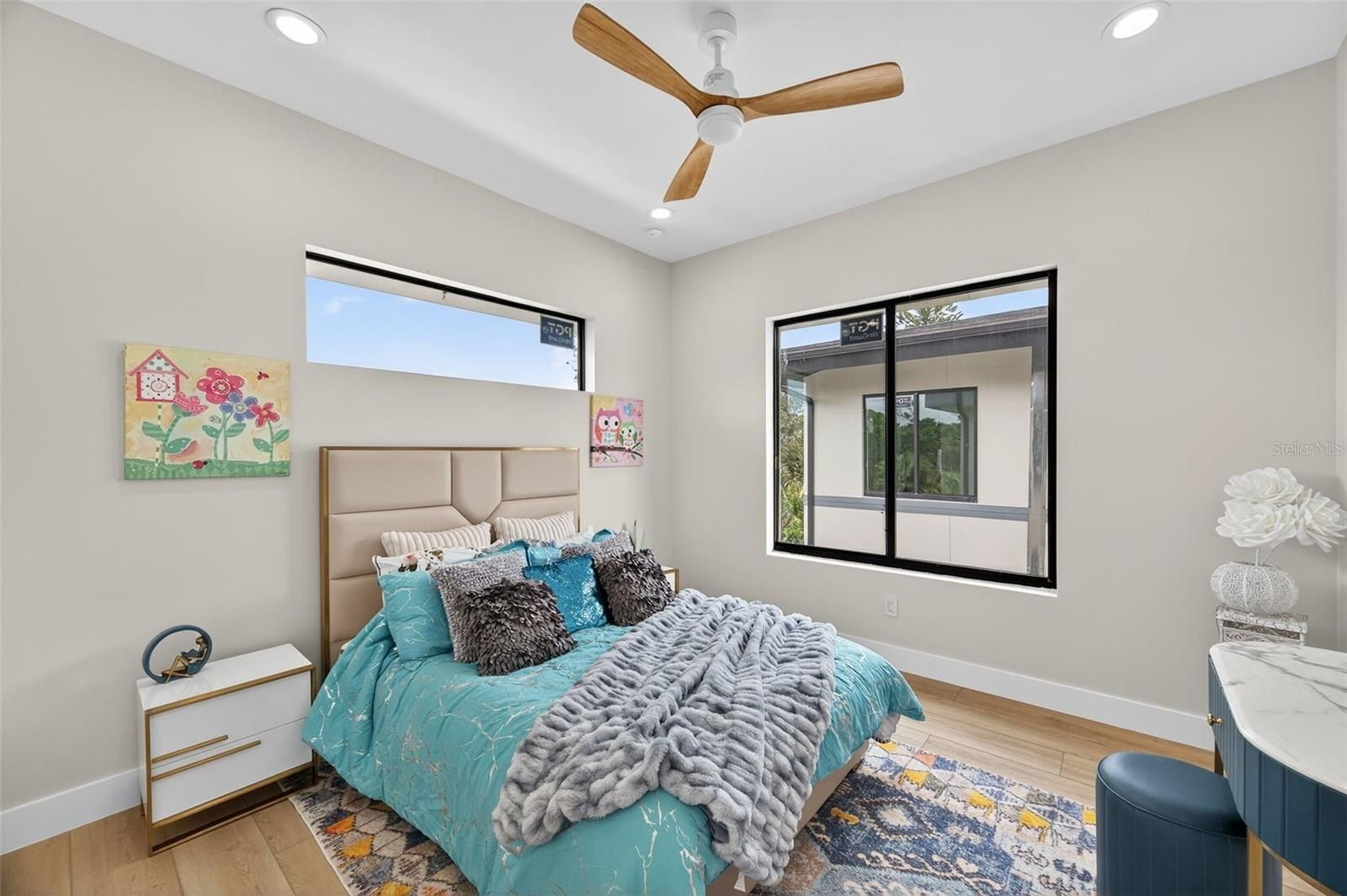 1935 Shore Acres Boulevard Ne. St Petersburg, FL 33703