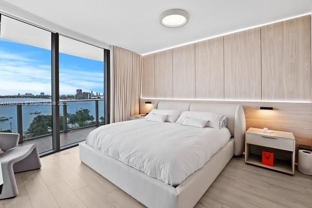 488 Ne 18Th St. Miami, FL 33132