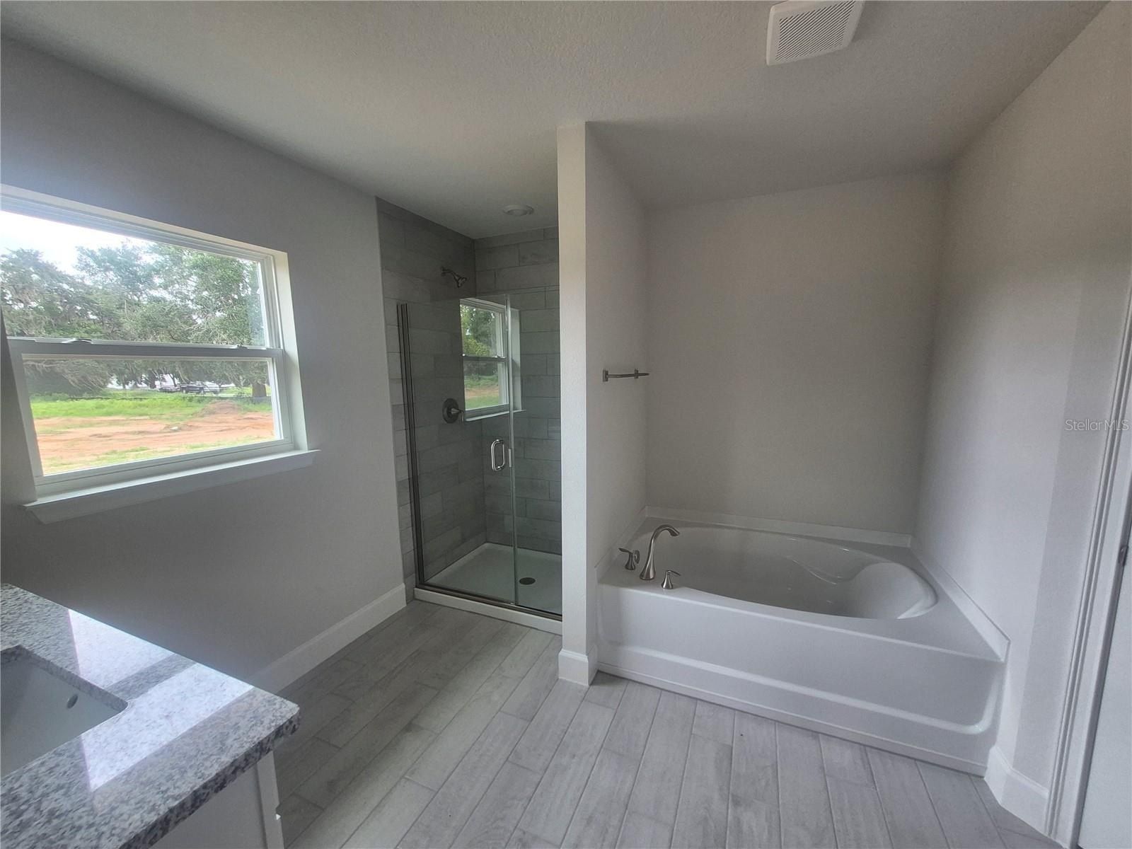 36946 Hidden View. Dade City, FL 33523