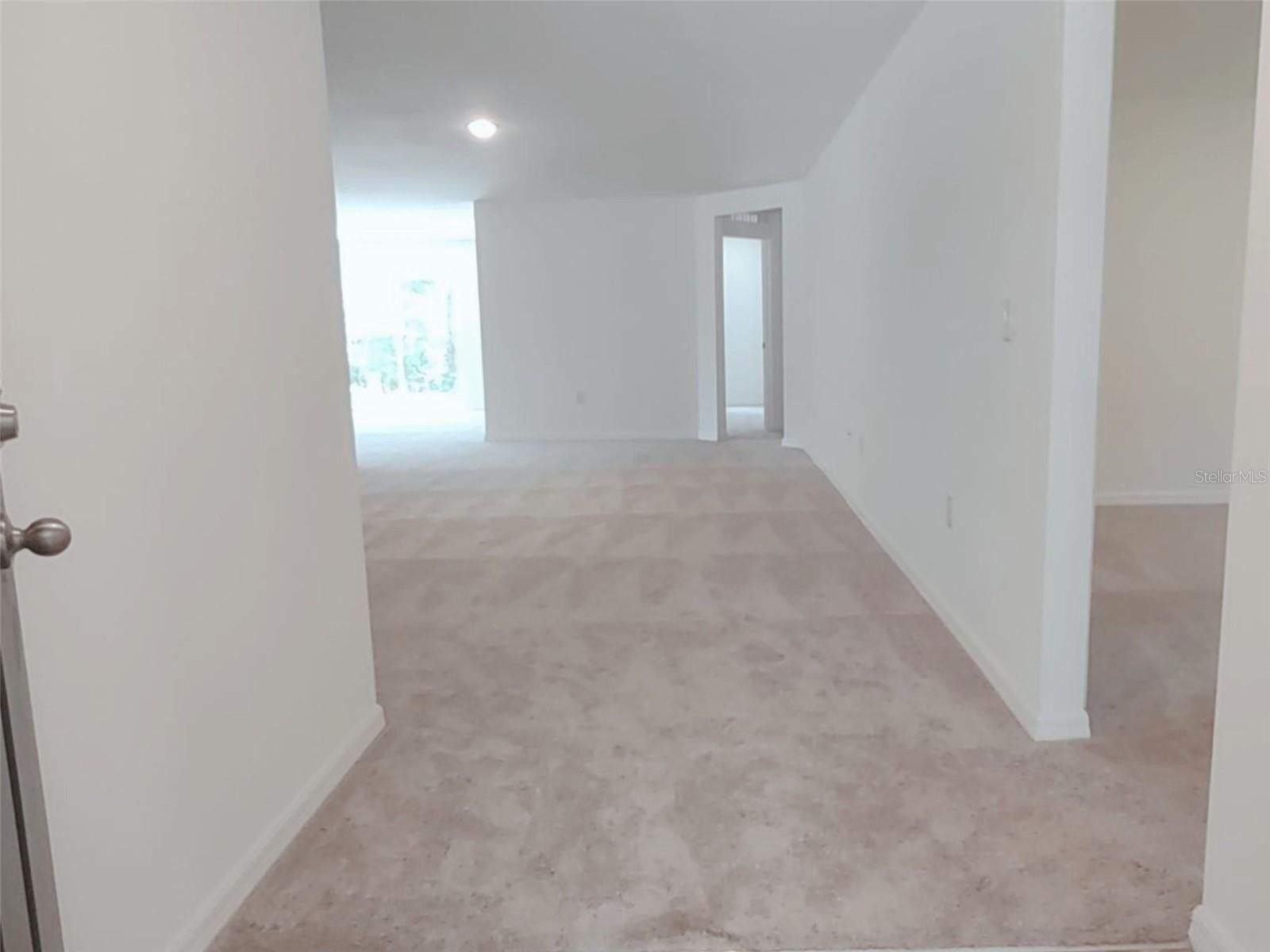 108 W Goldcoast Place. Dunnellon, FL 34434