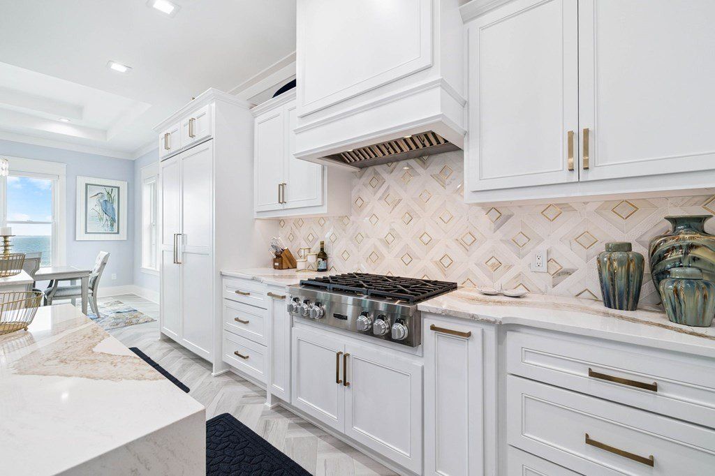 1469 E Gulf Beach Dr. Eastpoint, FL 32328