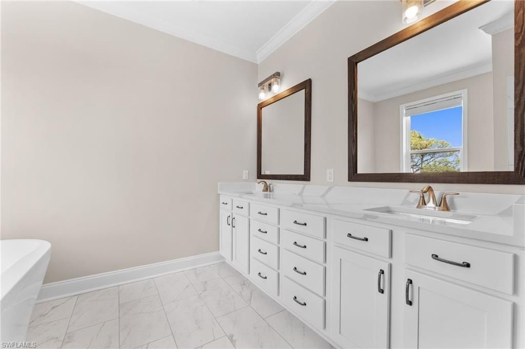 4451 Tarpon. Bonita Springs, FL 34134