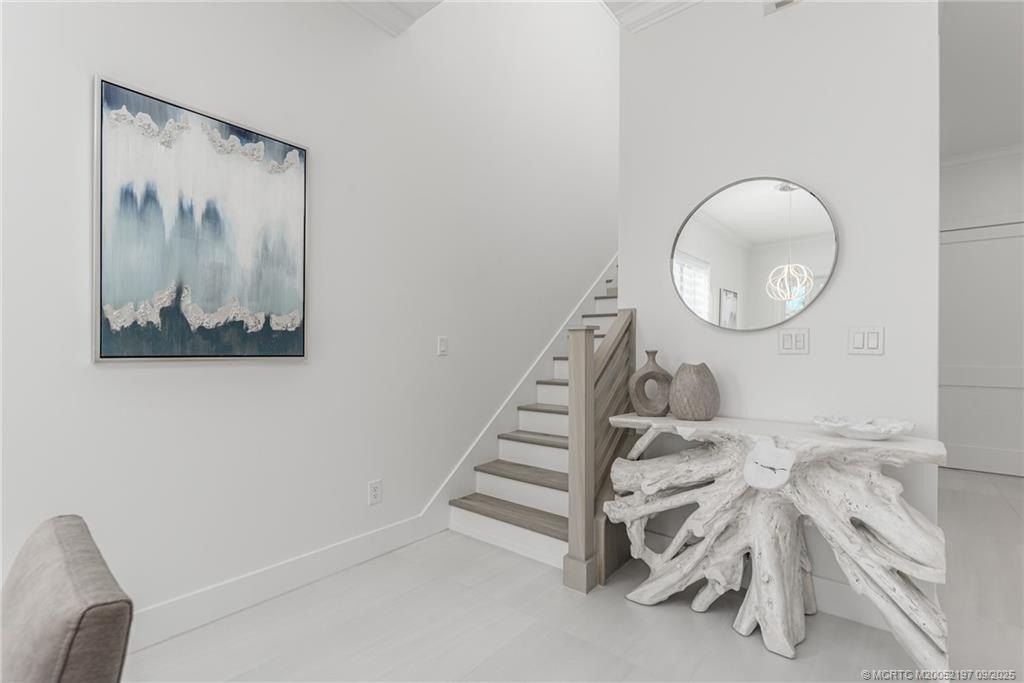 4674 Se Manatee Way. Stuart, FL 34997