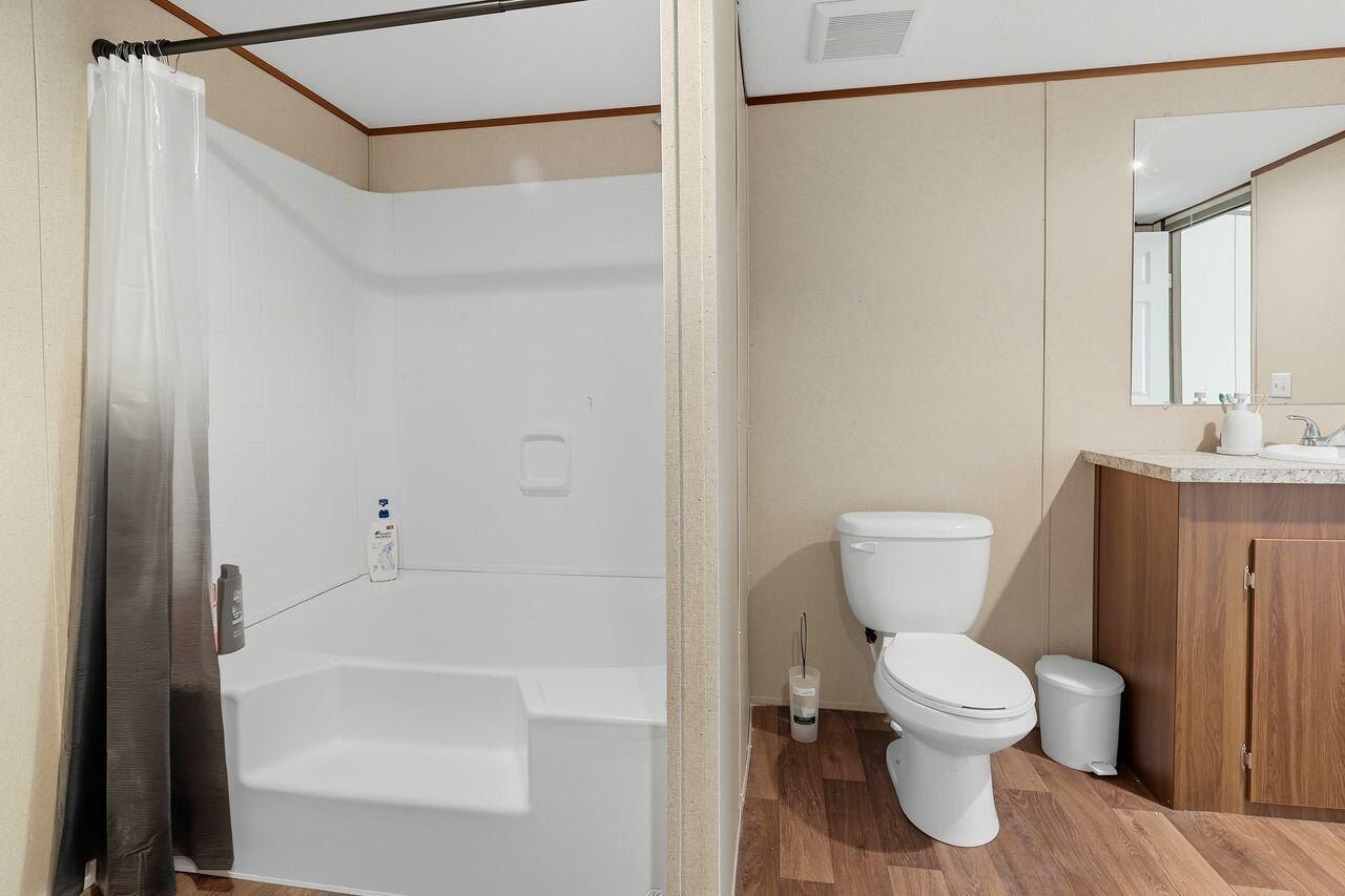 170 Cowslip Court. Defuniak Springs, FL 32433