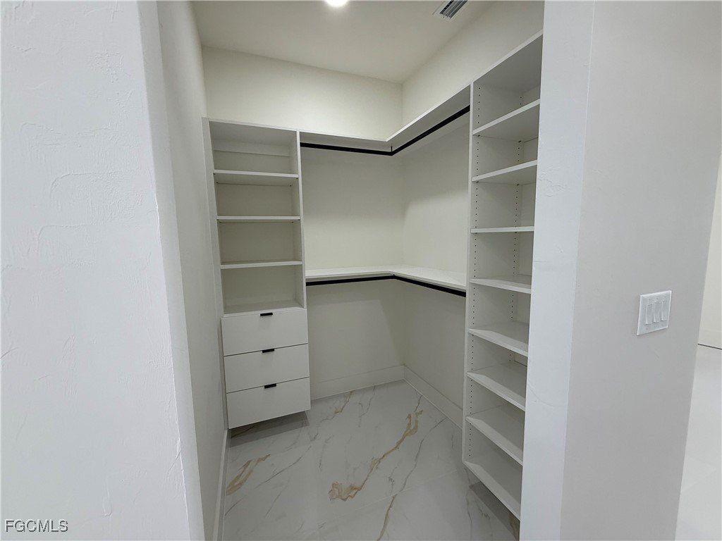 2800 33Rd Street Sw. Lehigh Acres, FL 33976