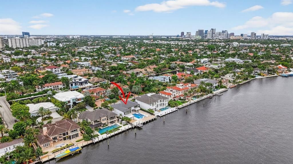 2533 Aqua Vista Blvd. Fort Lauderdale, FL 33301