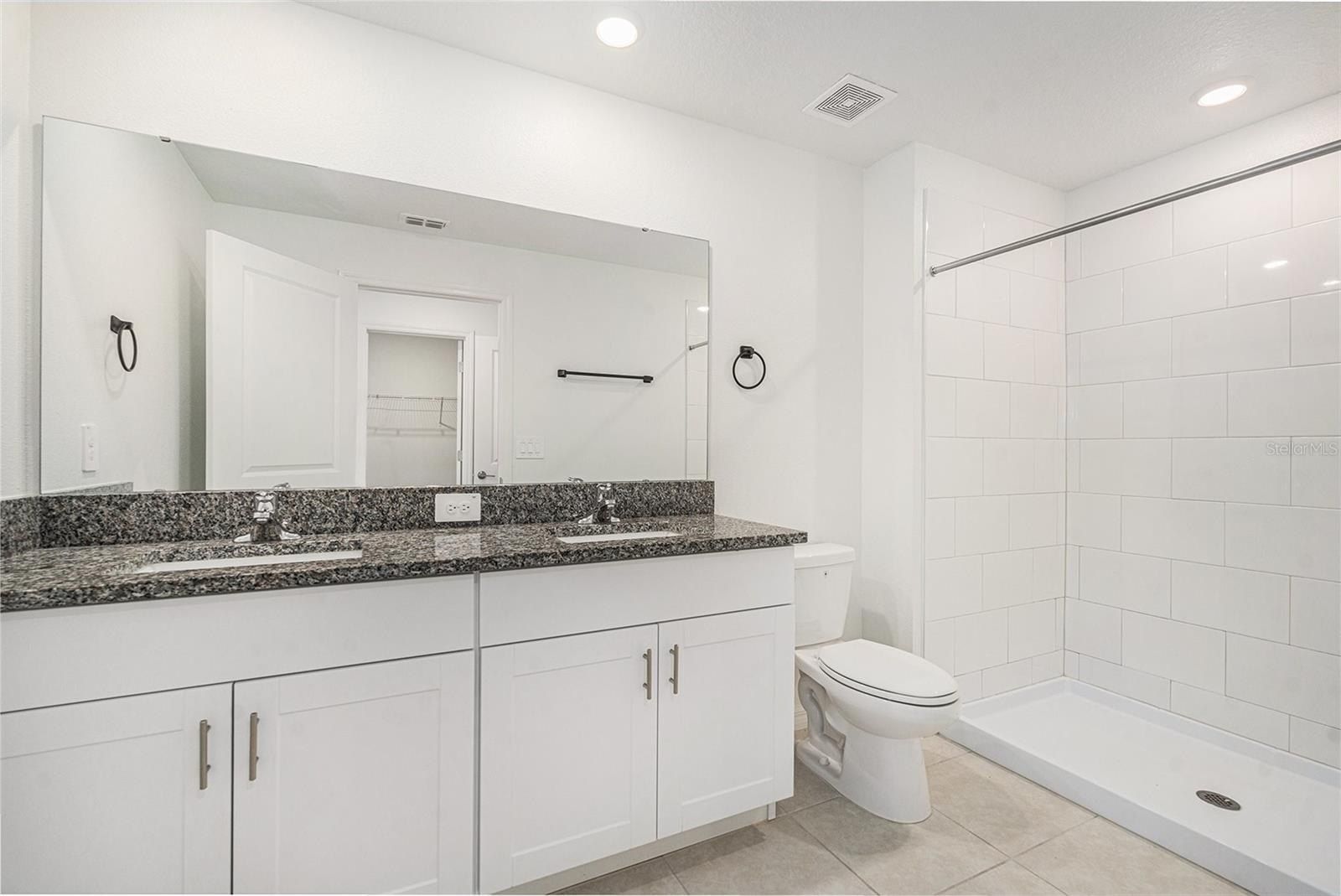 6144 Shiner Street. Land O' Lakes, FL 34638