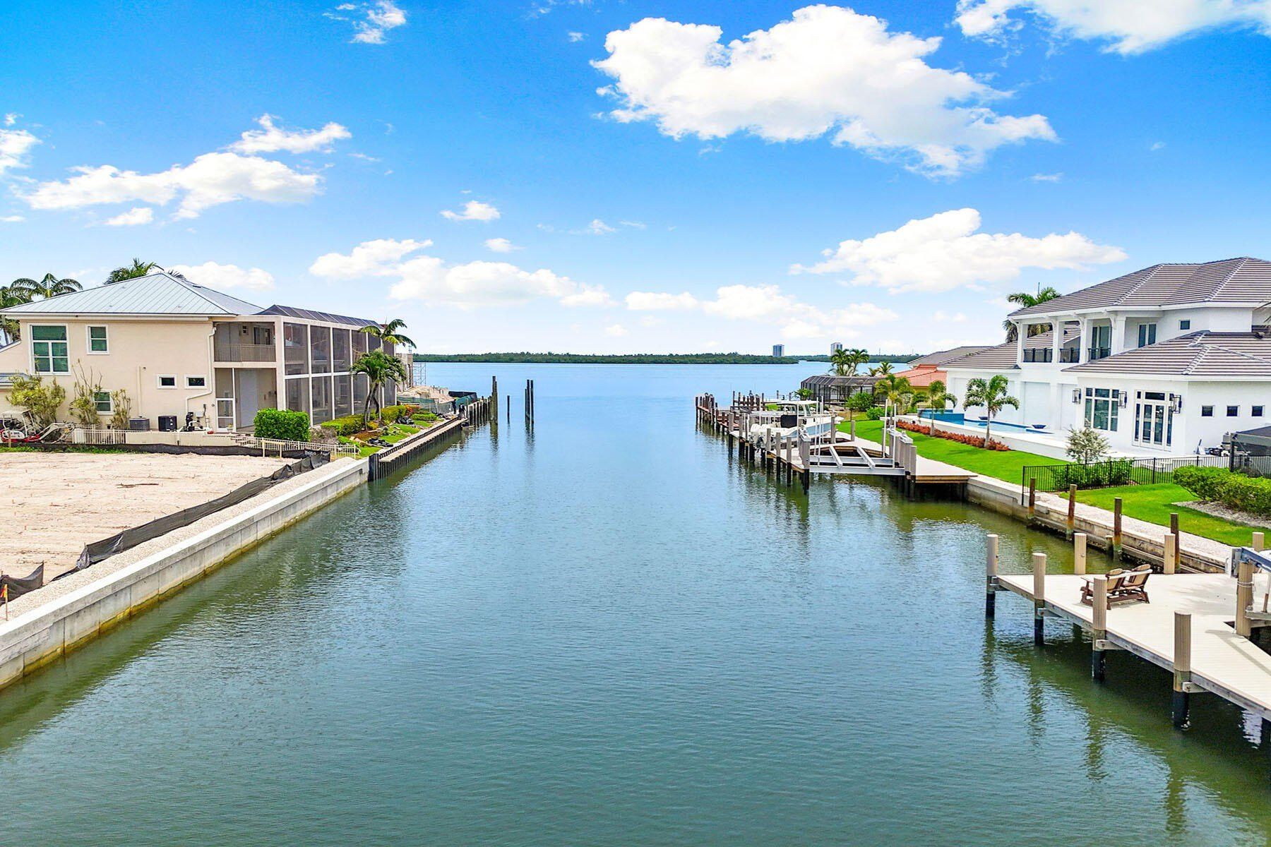 1285 Orange Court. Marco Island, FL 34145