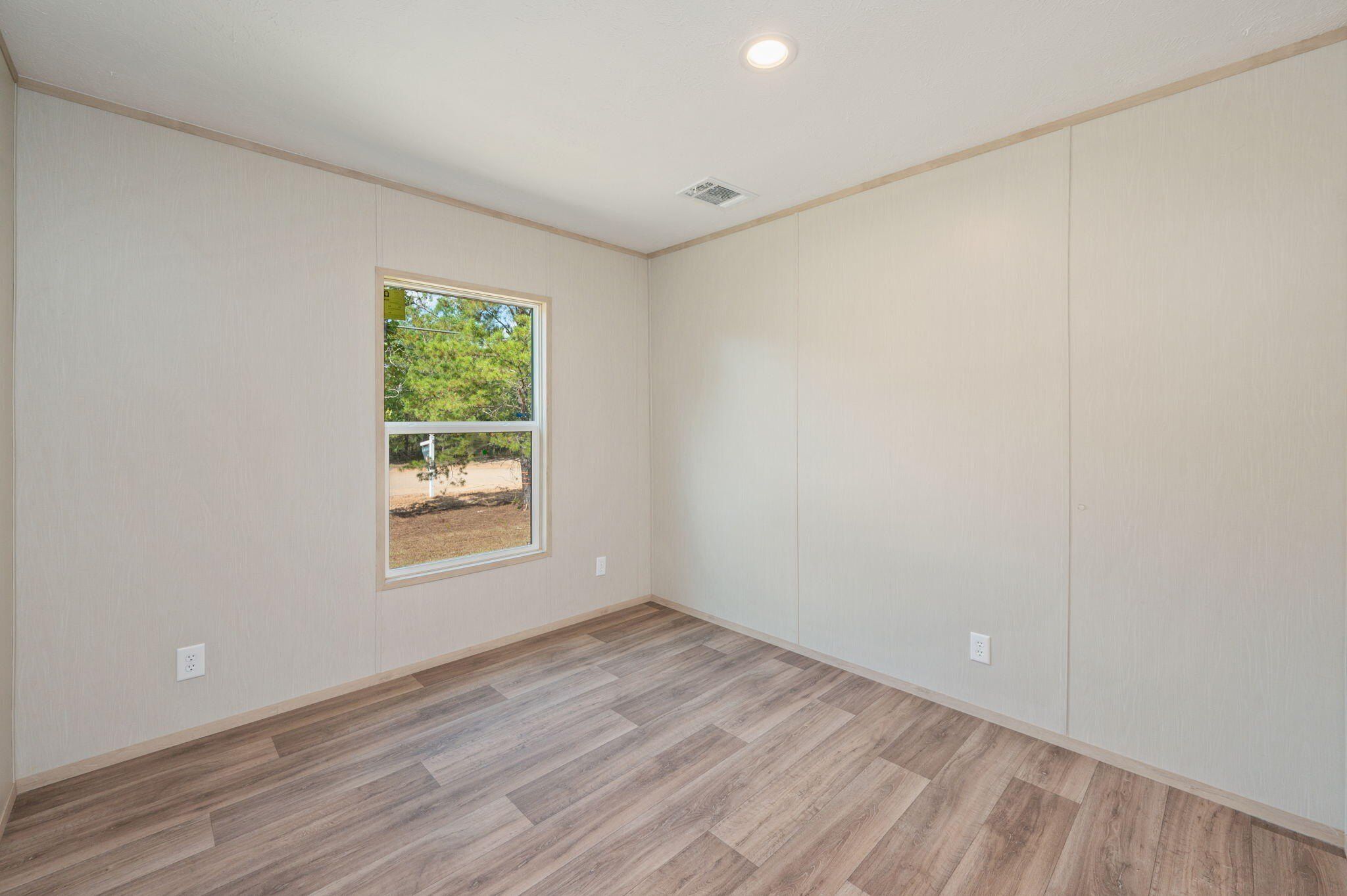 210 Amaryllis Lane. Defuniak Springs, FL 32433