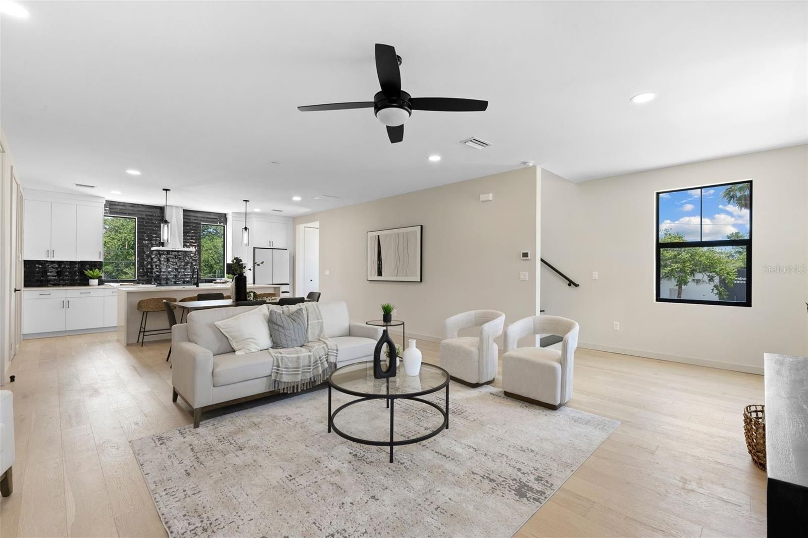 2209 16Th Street N. St Petersburg, FL 33704