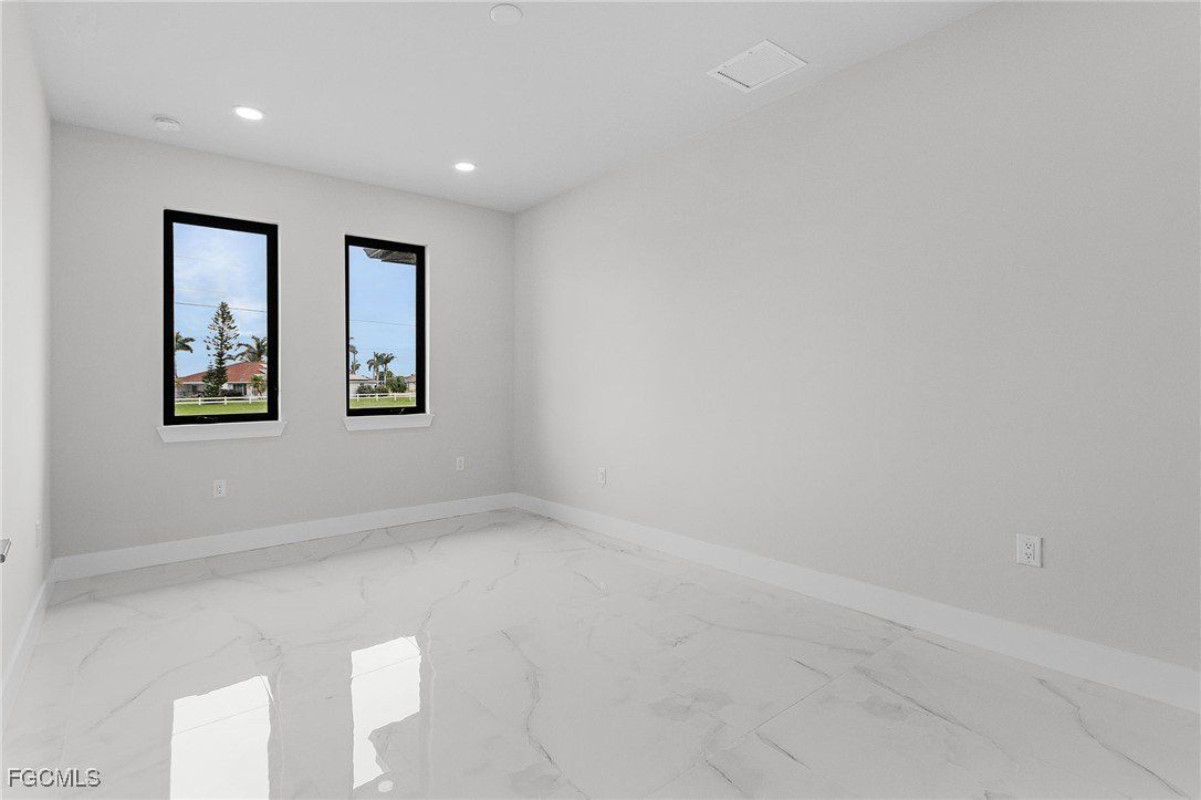 7363 N Moss Rose. Punta Gorda, FL 33955