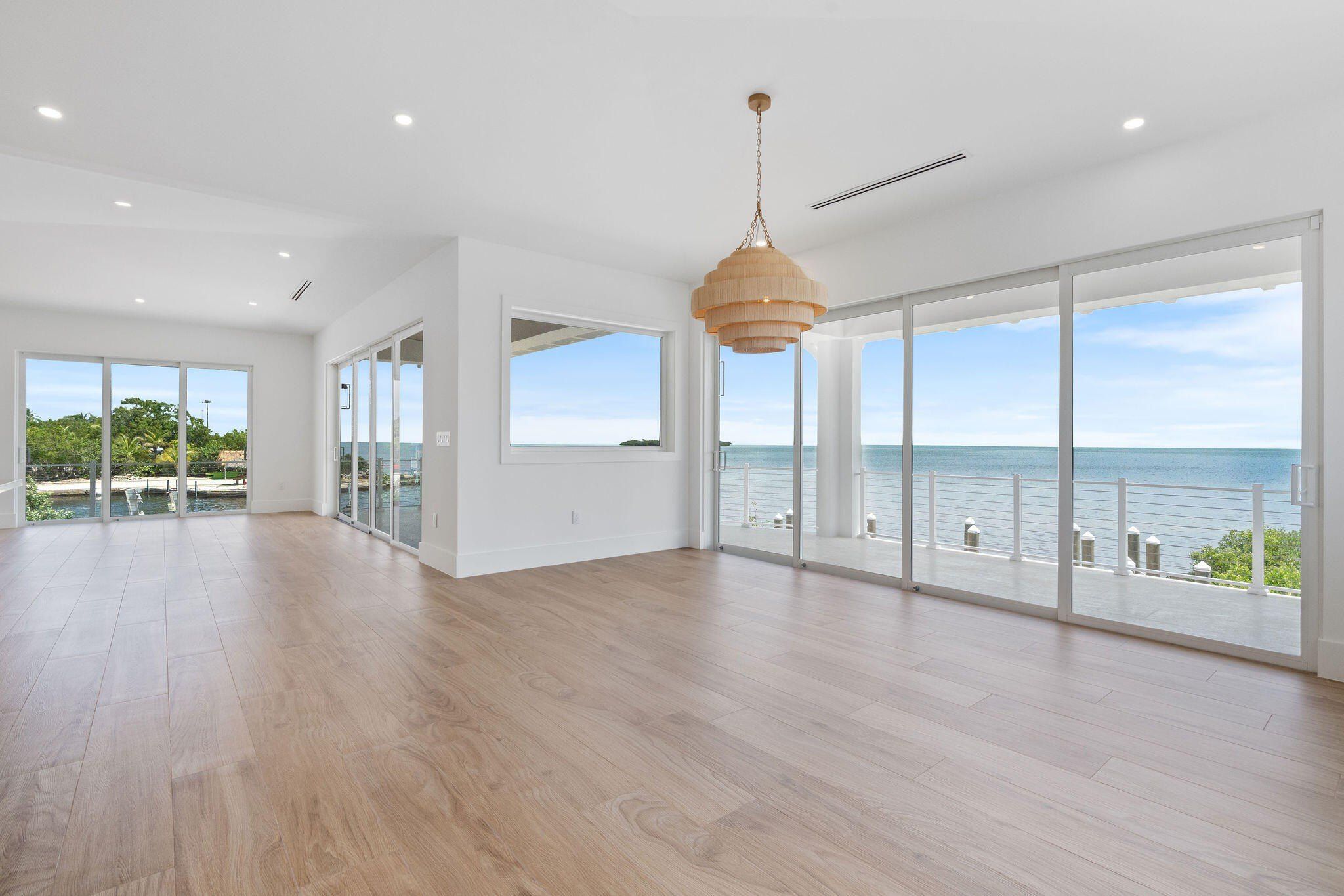 1002 Snapper Lane. Key Largo, FL 33037