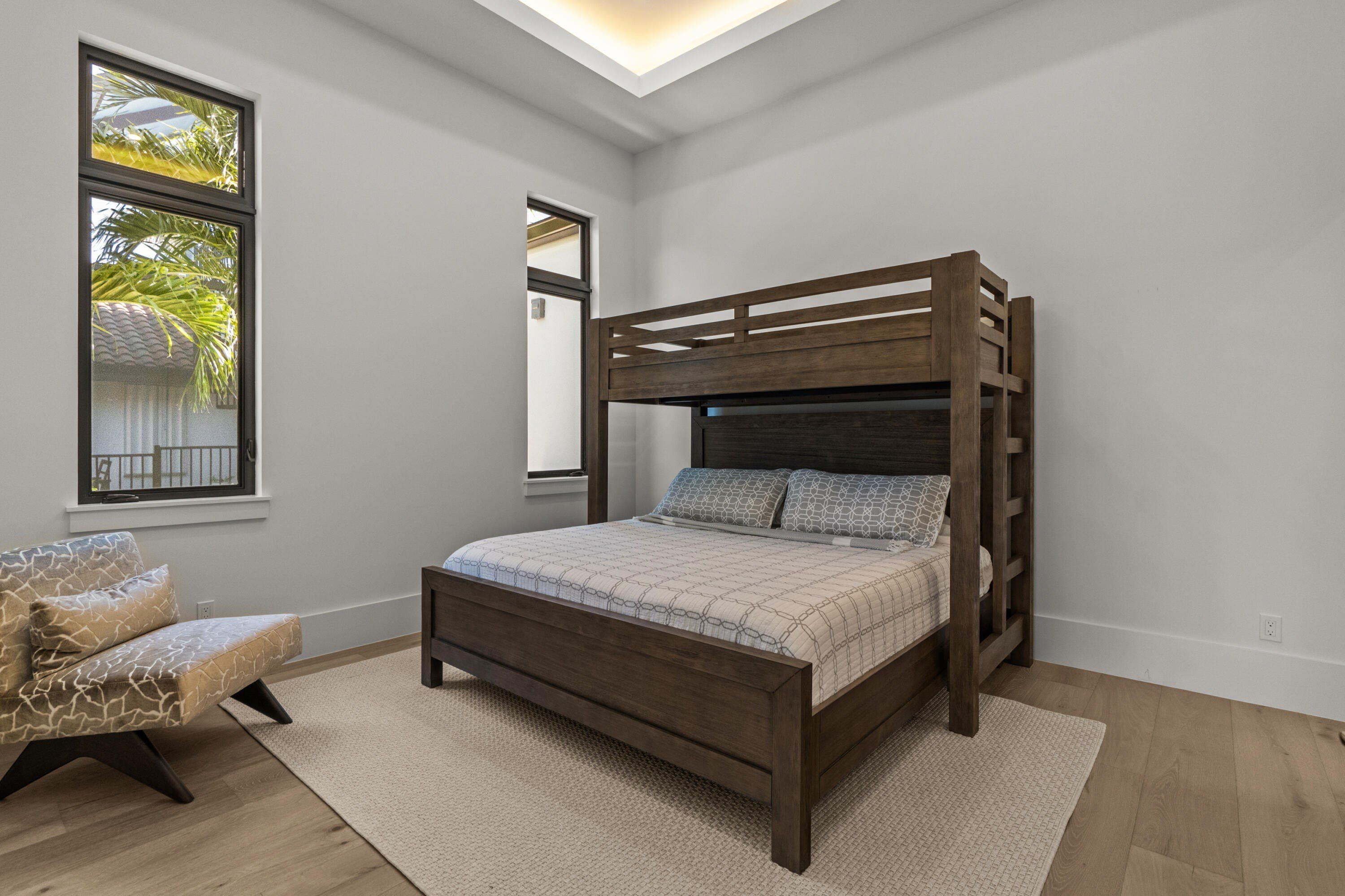 921 Giralda Court. Marco Island, FL 34145