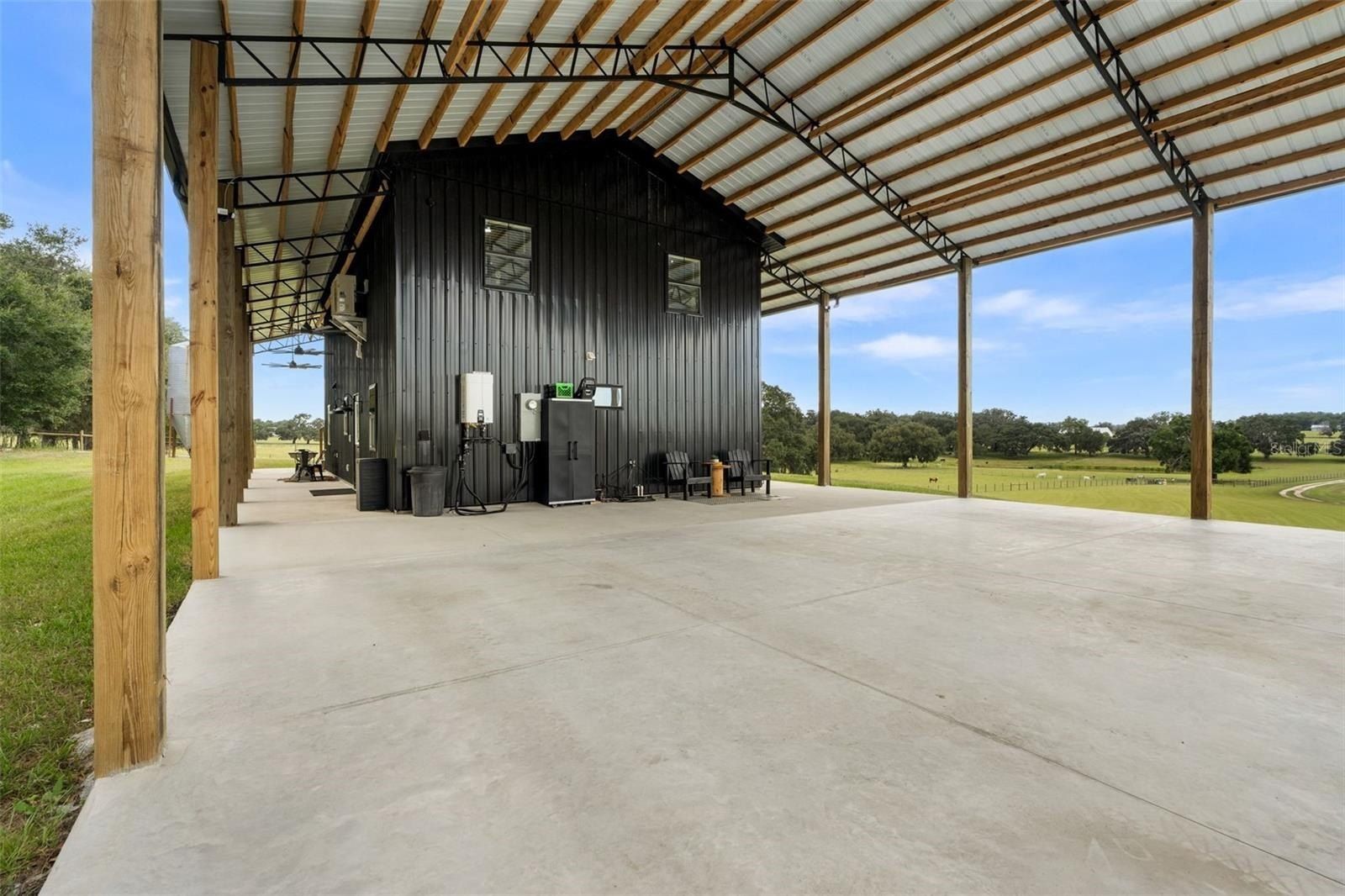 23220 Nw 27Th St. Morriston, FL 32668