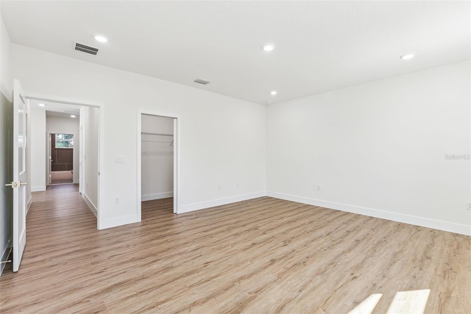 1615 Idaho Avenue. Belle Isle, FL 32809