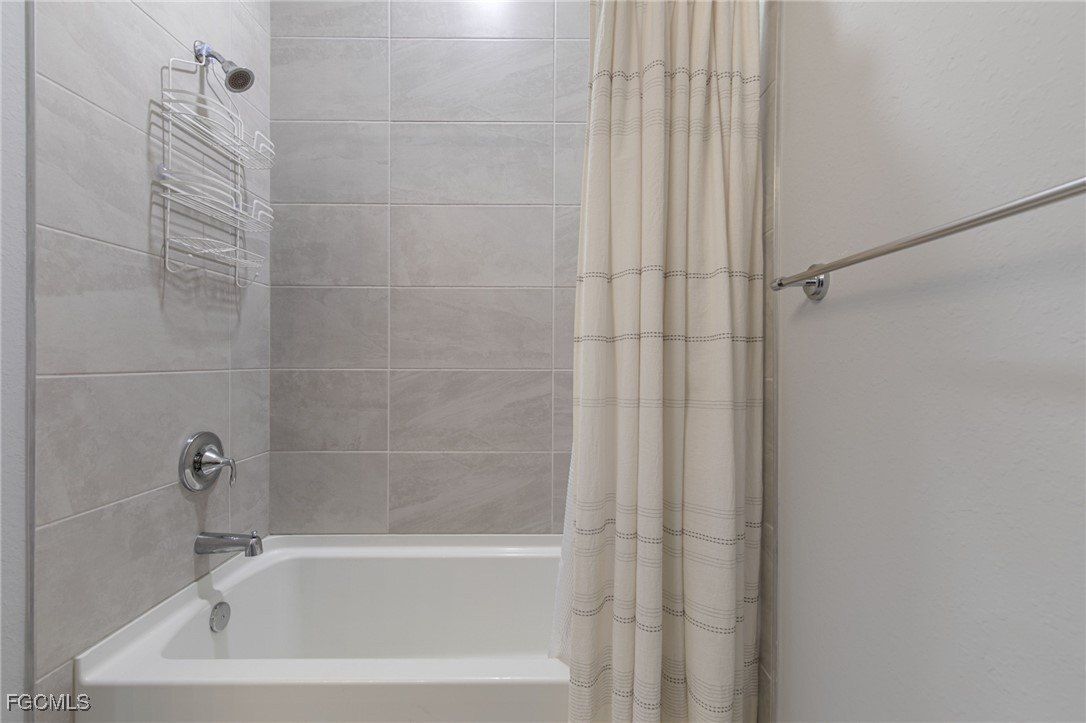 16203 Maya Circle. Punta Gorda, FL 33955