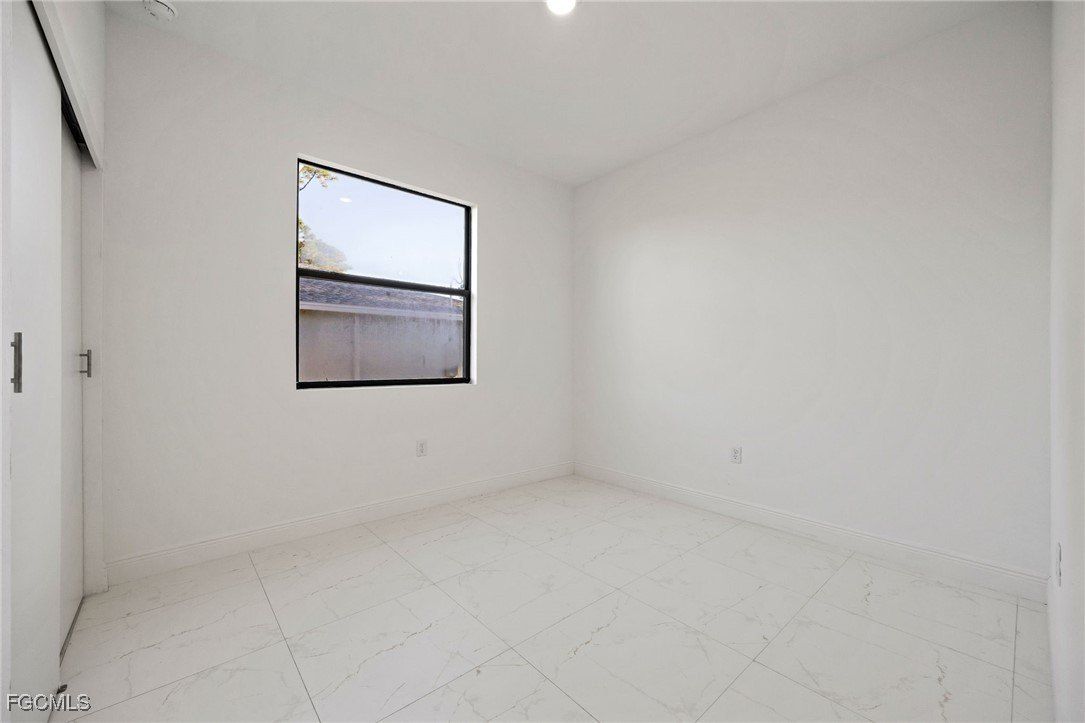 6085 Kumquat Circle. Labelle, FL 33935