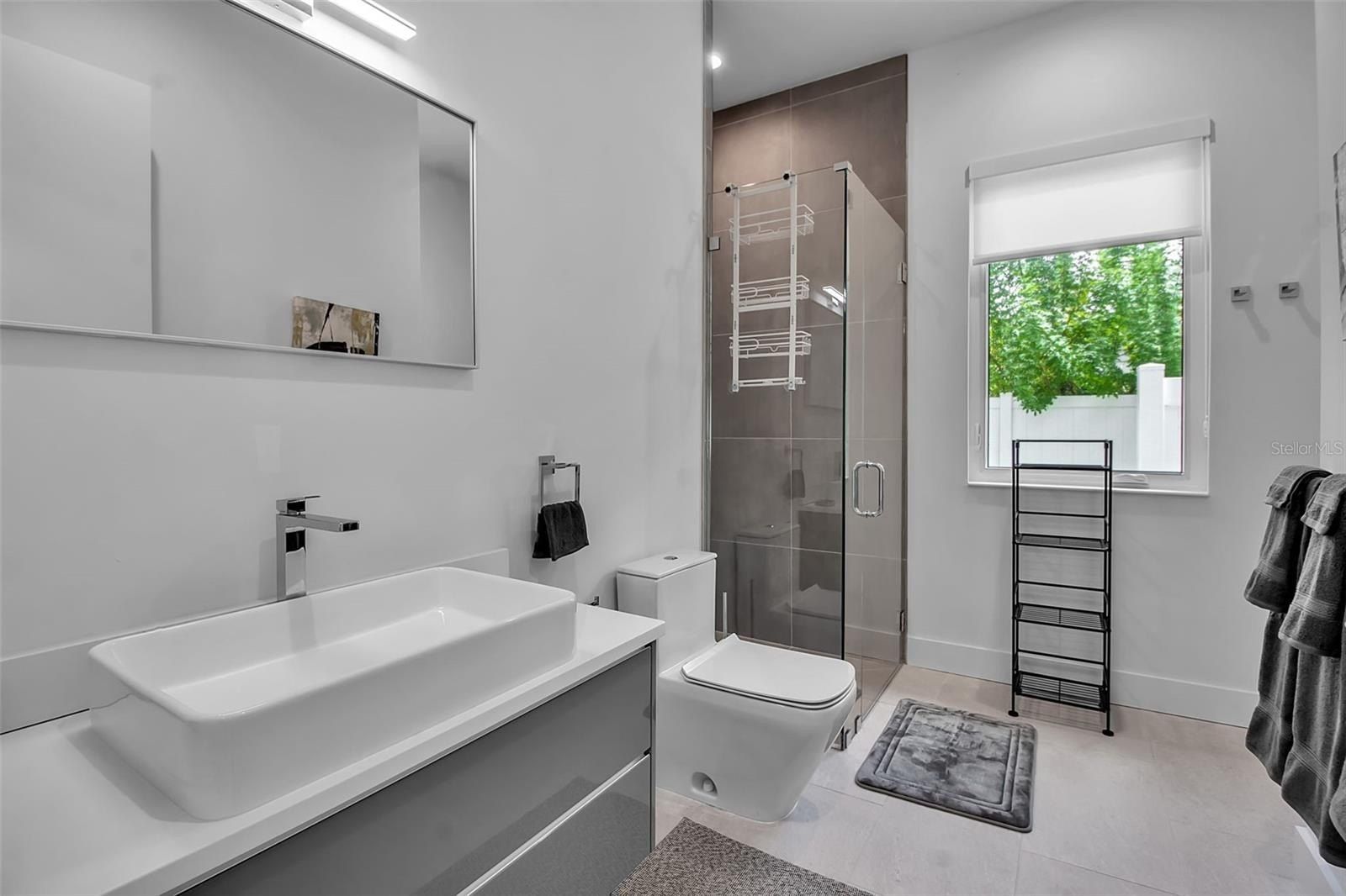 2231 Wood Street. Sarasota, FL 34237