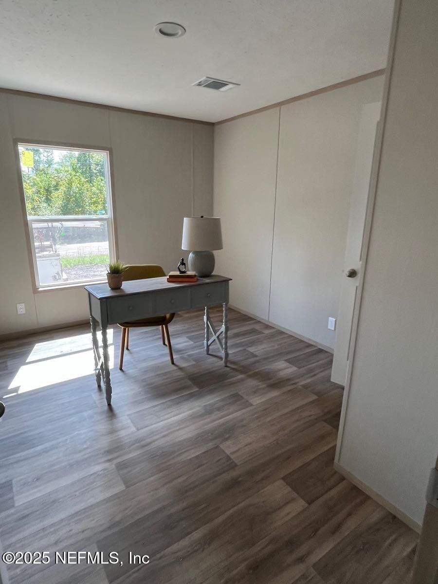 45692 Jones Way. Callahan, FL 32011