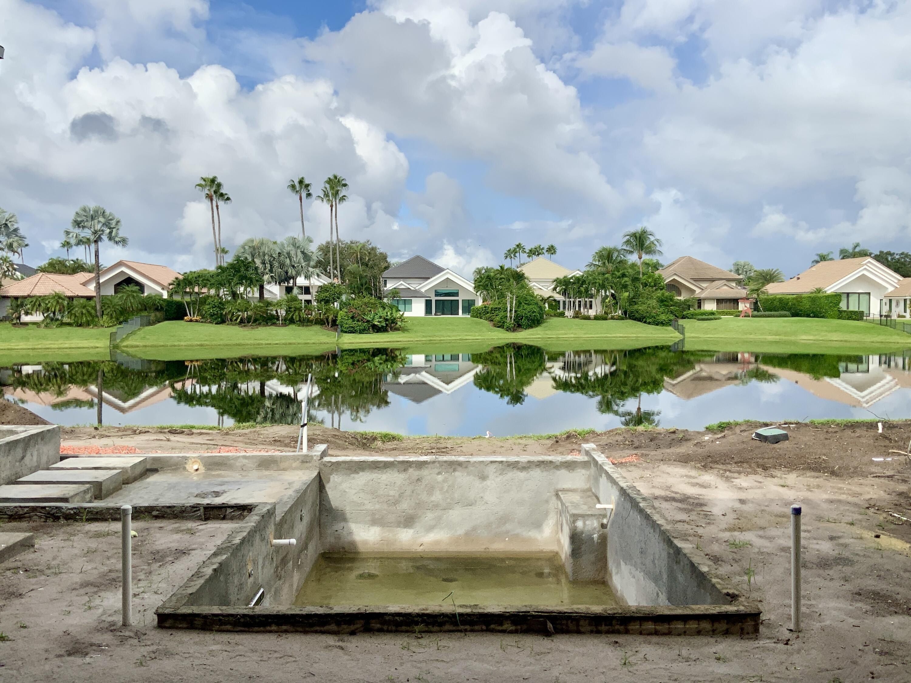 13773 Le Havre Drive. Palm Beach Gardens, FL 33410