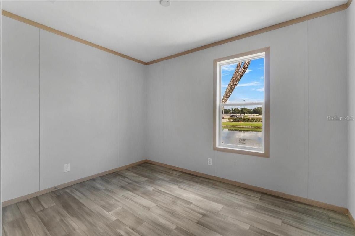 2207 Hialeah Avenue. Leesburg, FL 34748