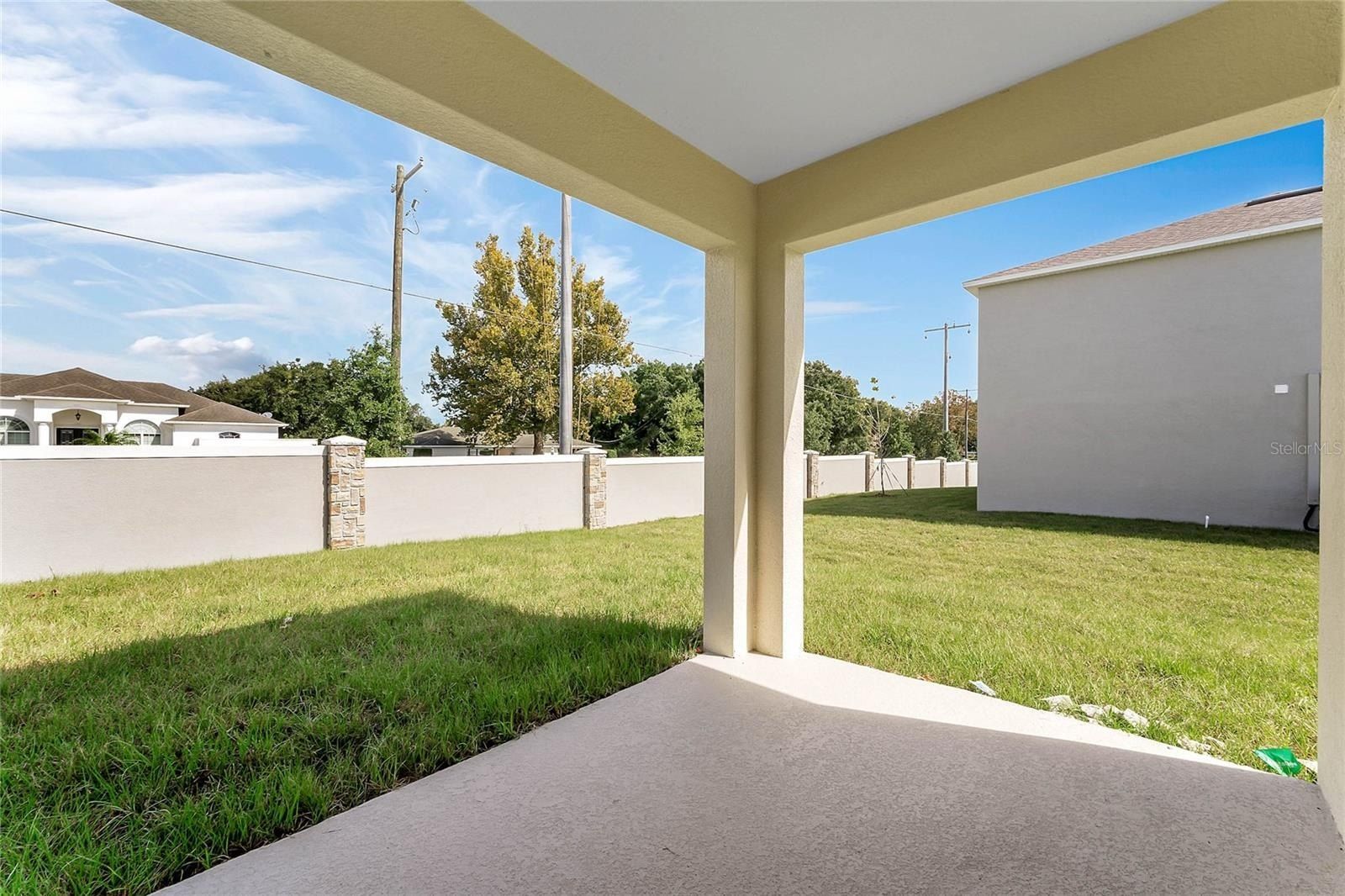 511 Auburn Grove Terrace. Auburndale, FL 33823