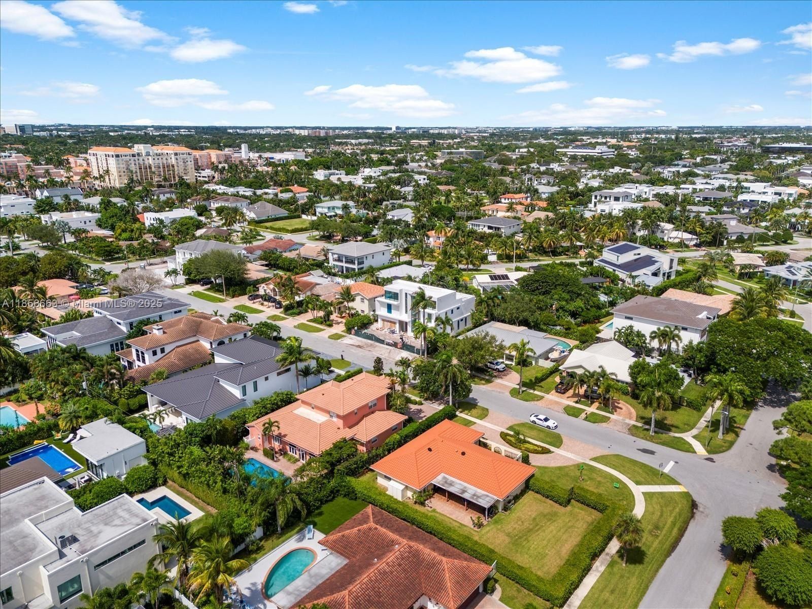 310 Ne 2Nd St. Boca Raton, FL 33432