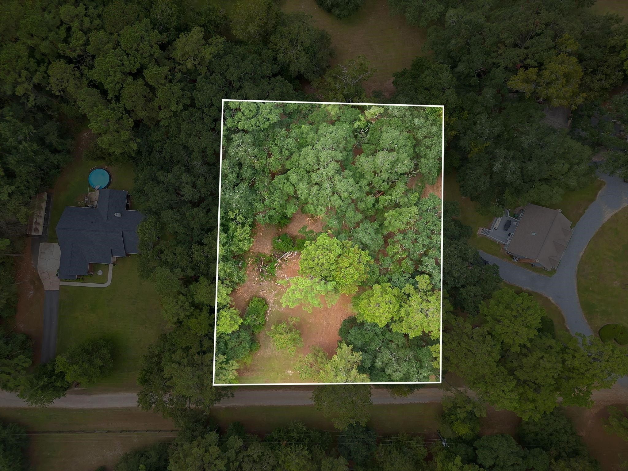 Camero Drive. Tallahassee, FL 32309