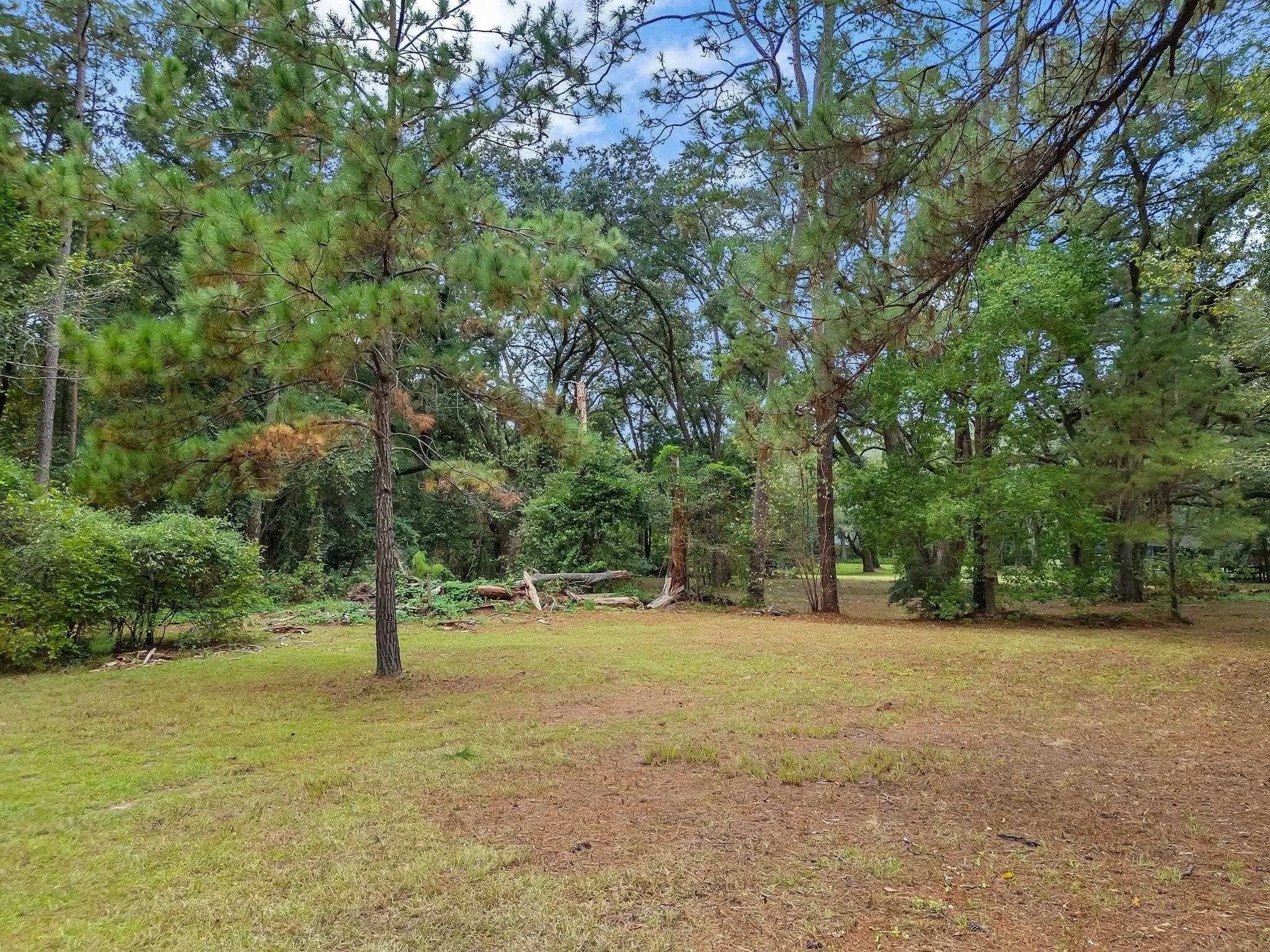 Camero Drive. Tallahassee, FL 32309