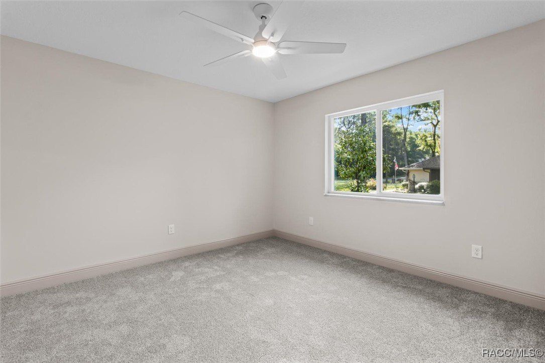 2396 W Fairway Loop. Citrus Springs, FL 34434