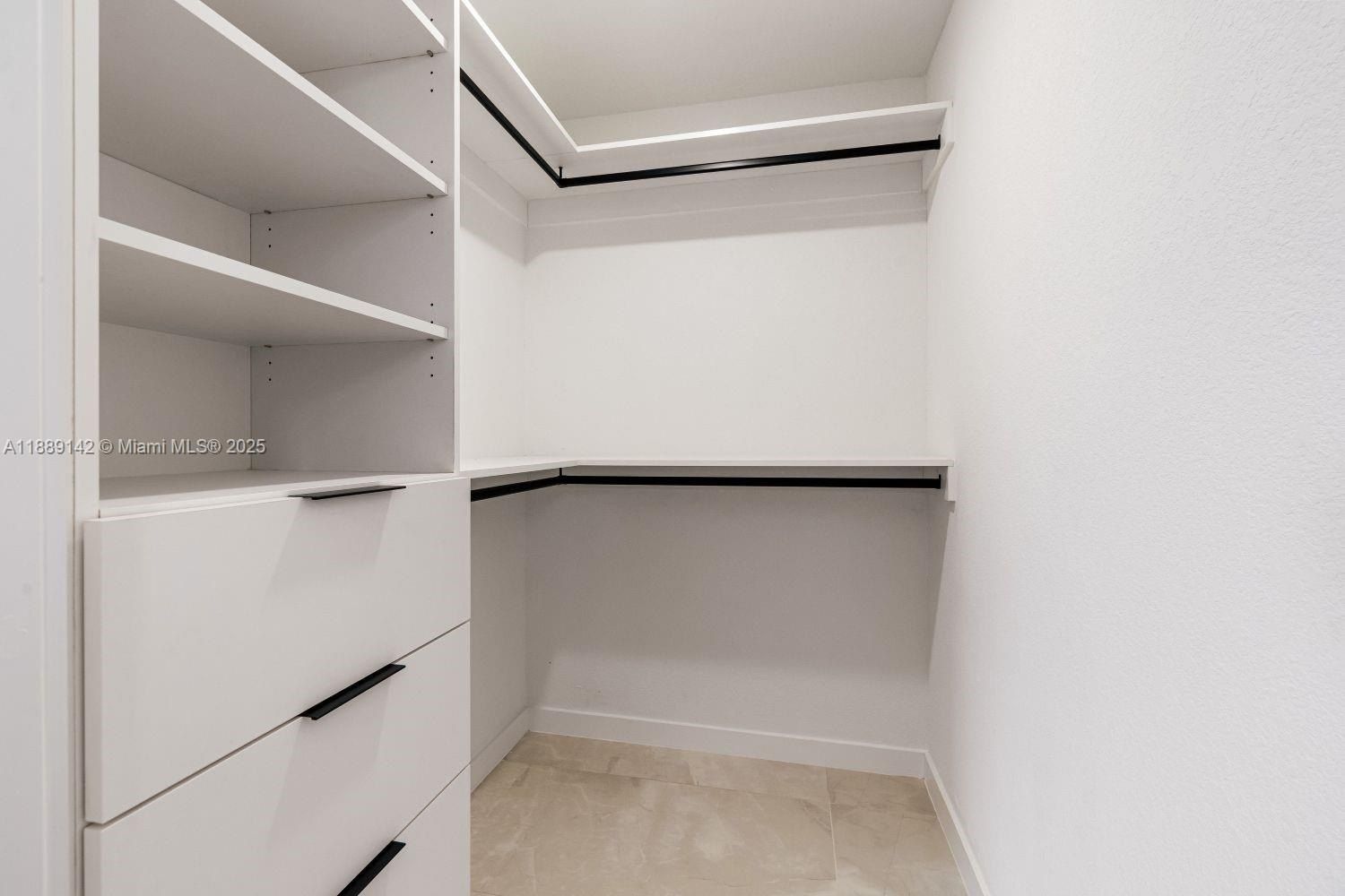 643 Nw 13 Ct. Florida City, FL 33034