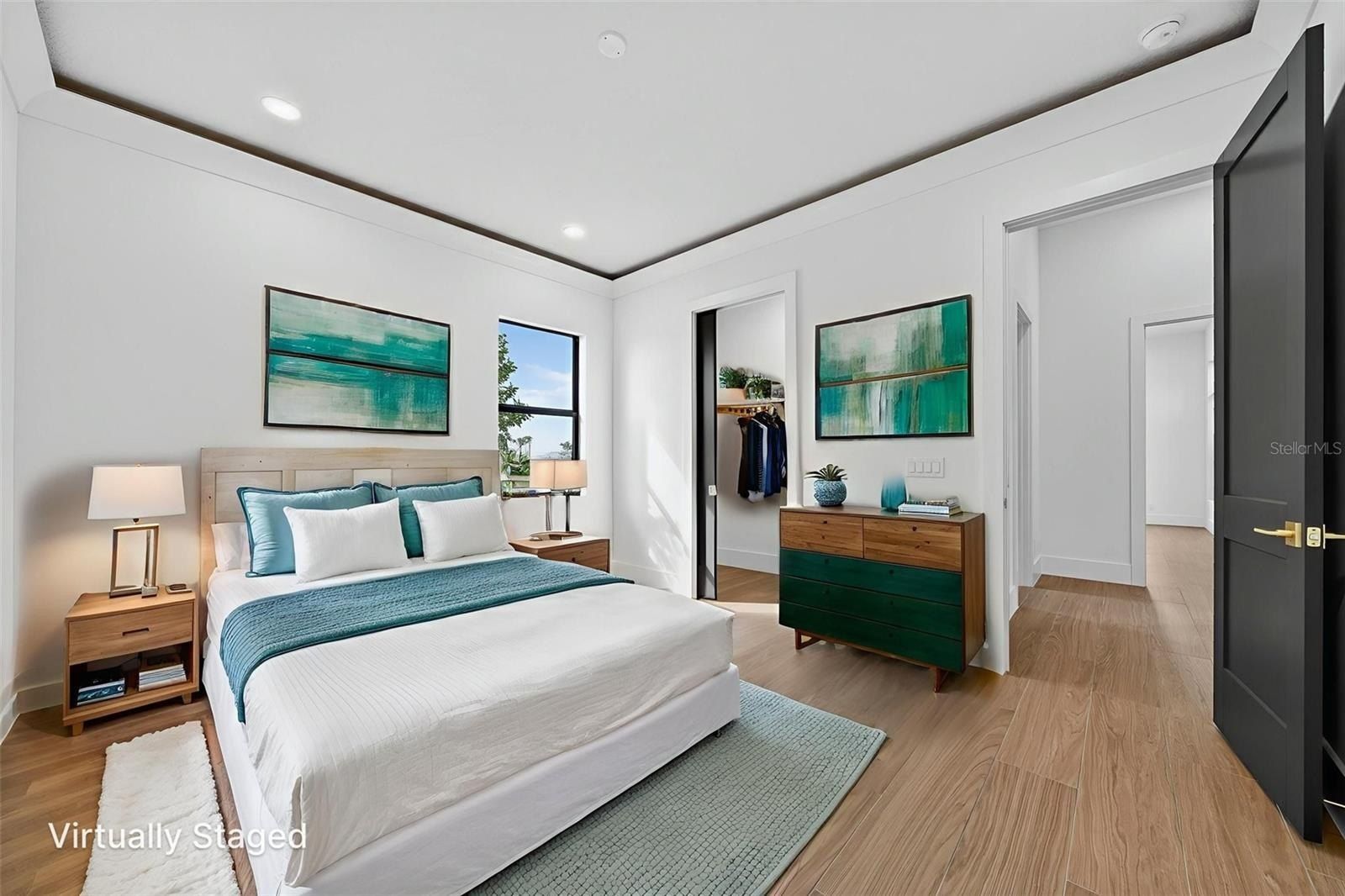 1043 Blue Shell Loop. Sarasota, FL 34240