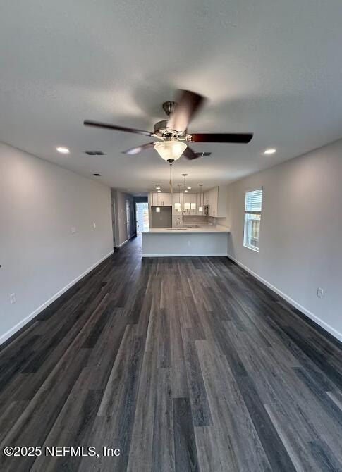 8674 Crystalline Lane. Jacksonville, FL 32221