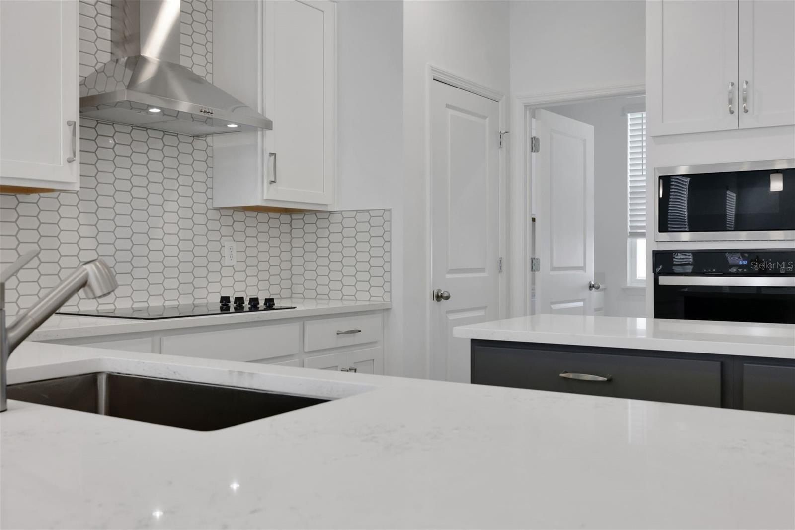 5161 Blanket Flower Street. Apopka, FL 32712