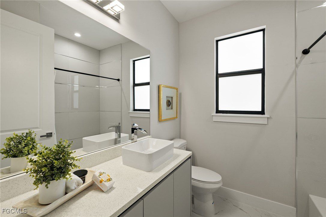 4282 2Nd Avenue Se. Naples, FL 34117