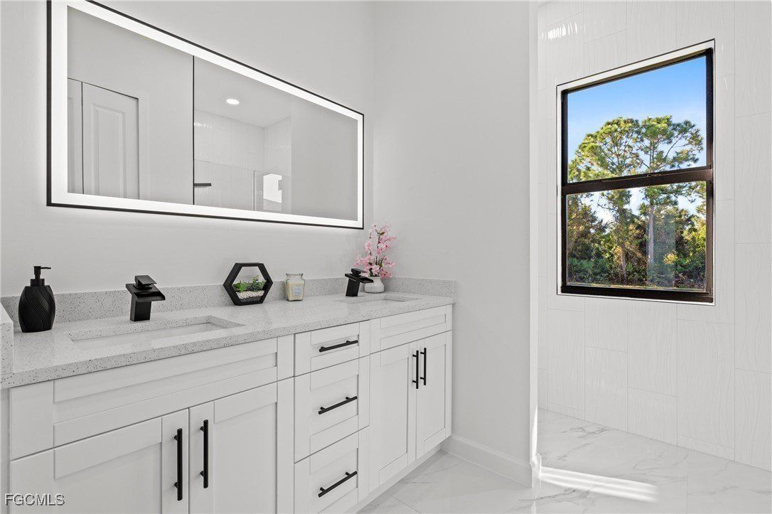 801 E 9Th Street. Lehigh Acres, FL 33972