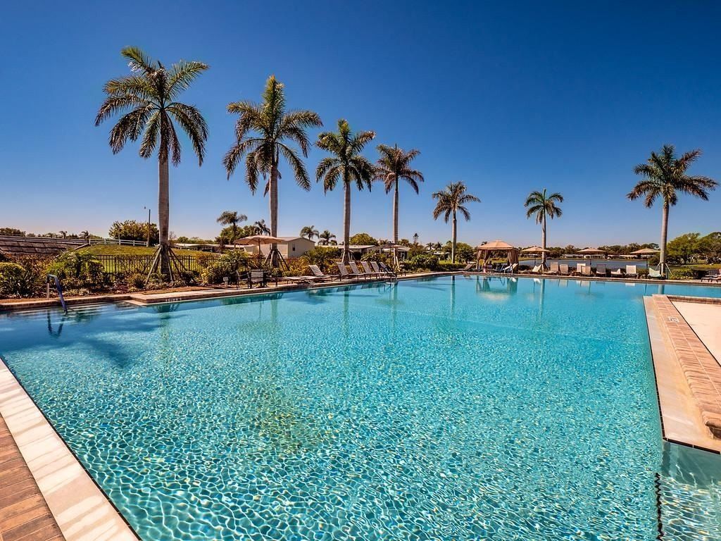 4 Tahitian Drive. Ellenton, FL 34222