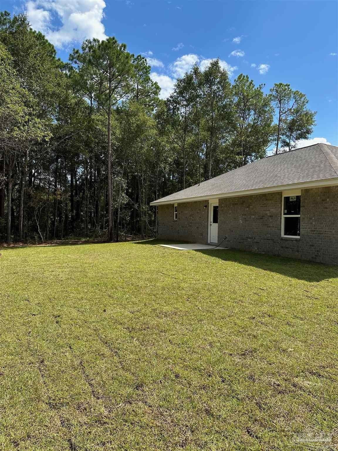 6769 Harvell St. Milton, FL 32570