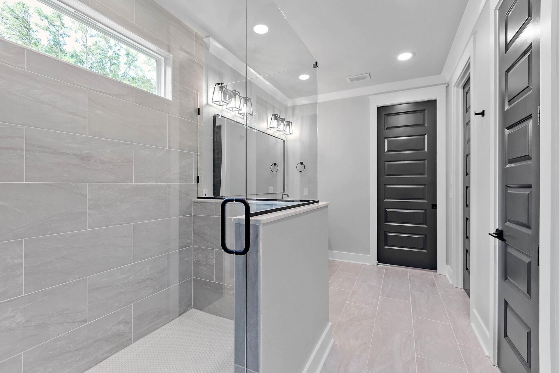 8548 Scott Tower Road. Tallahassee, FL 32312