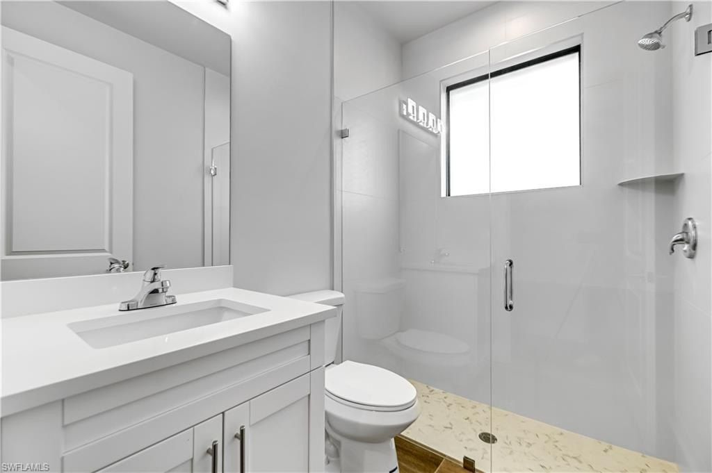 2562 60Th Ave Ne. Naples, FL 34120