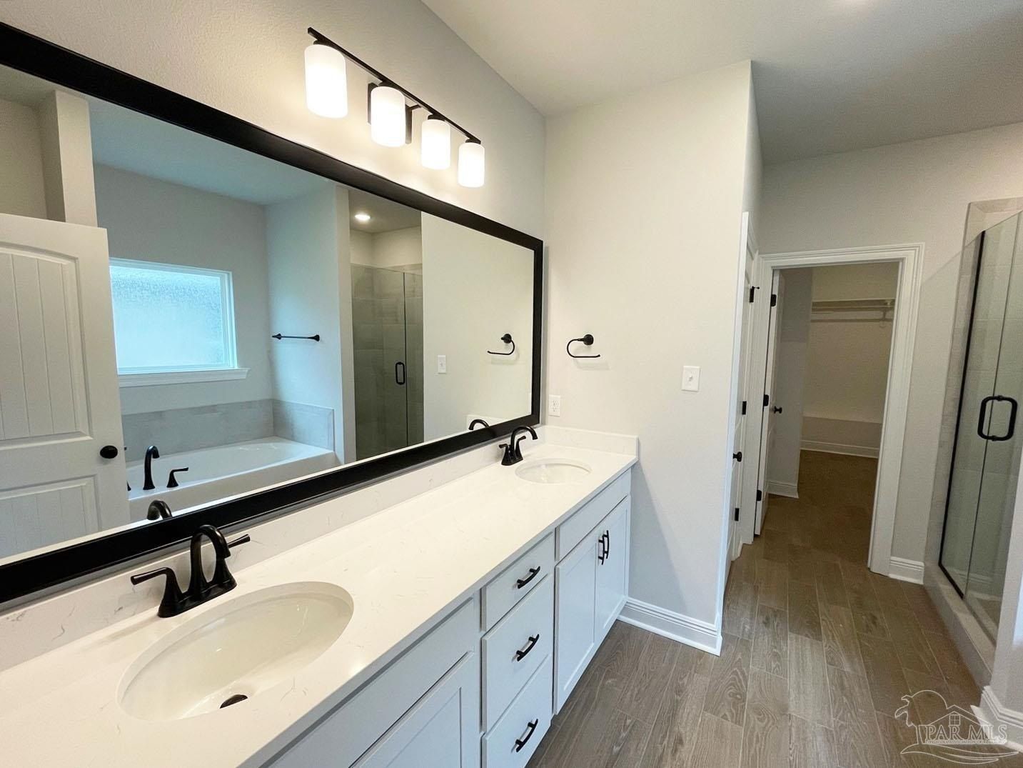 3156 Camphor Rd. Pensacola, FL 32526